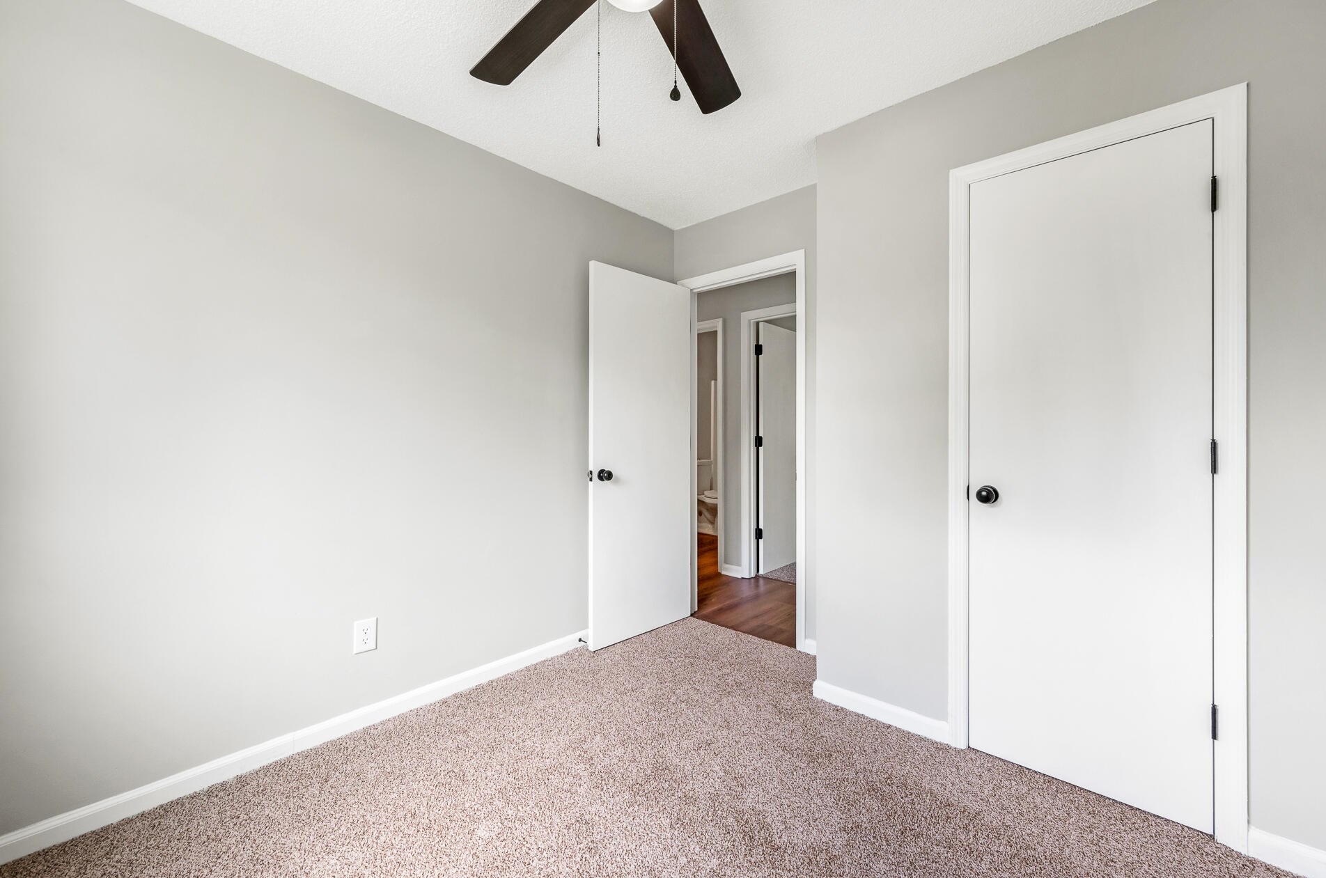 75 Tanbark Ct, Charleston SC  29445-3805 exterior