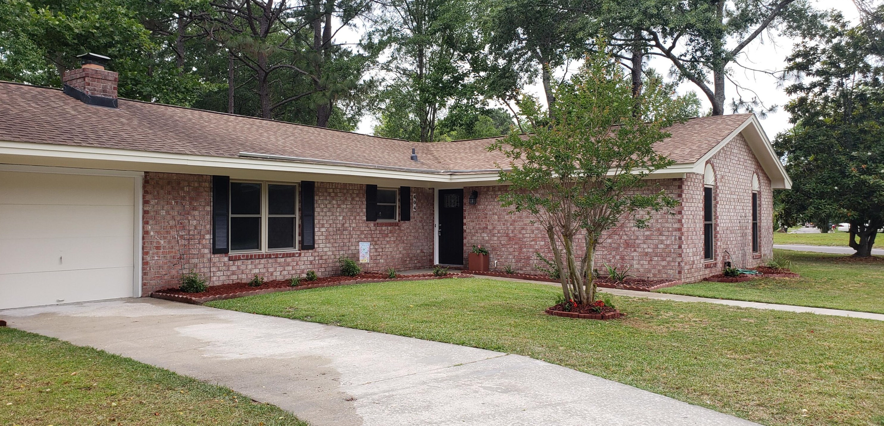 404 Woodward Blvd, Summerville, SC 29483