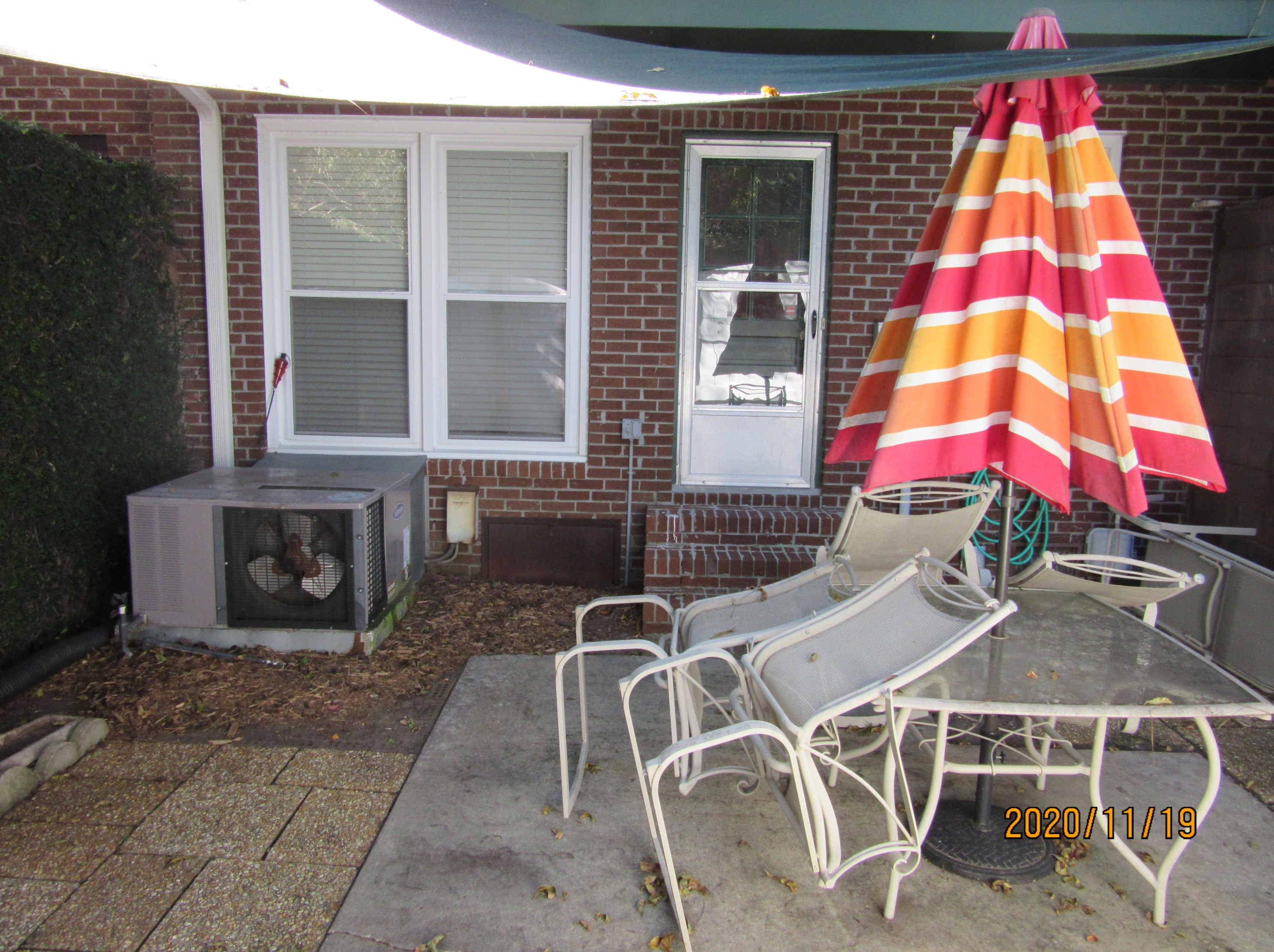 1154 Rosemead Rd, Mount Pleasant, SC 29464