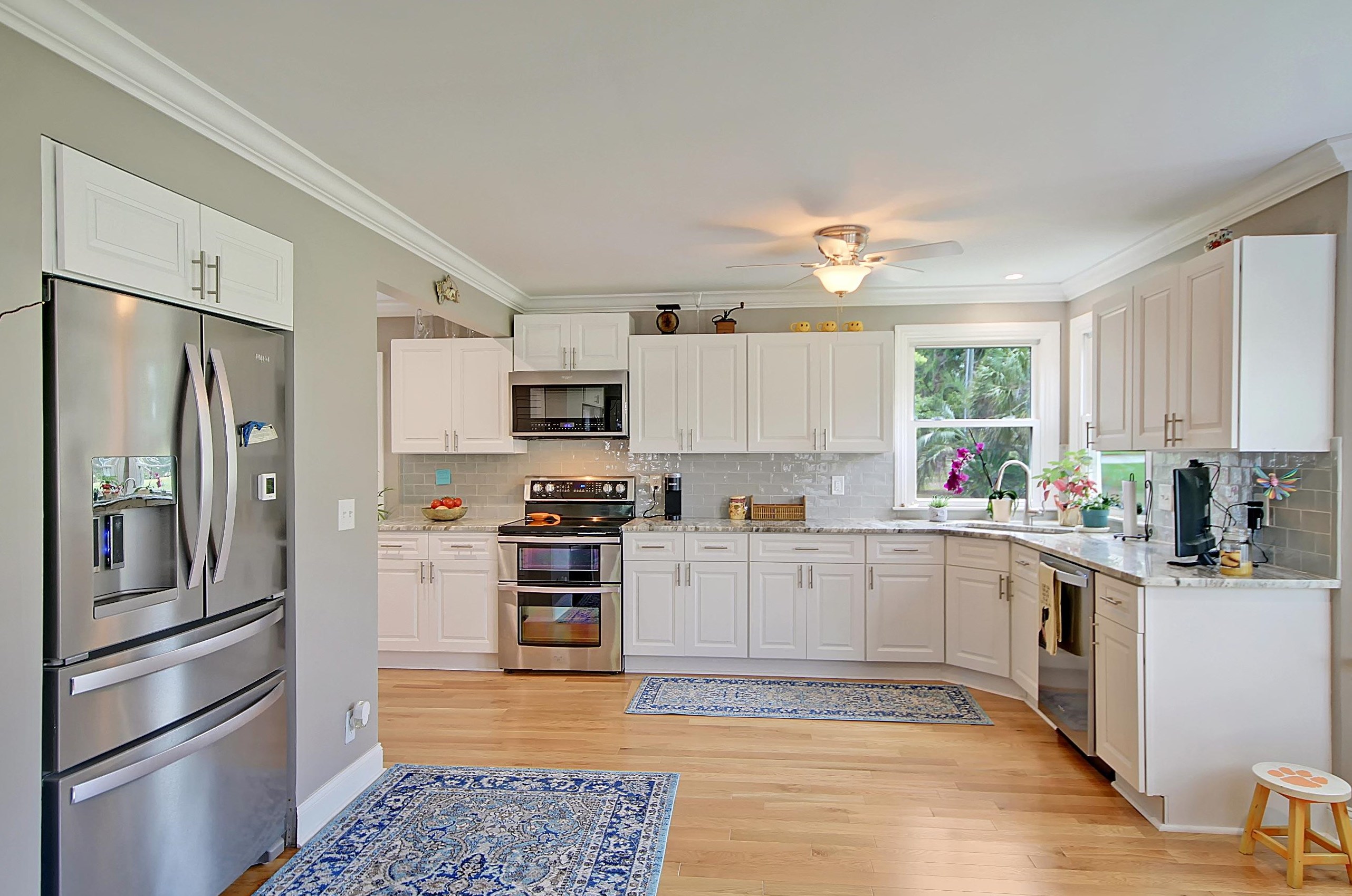 9 Oatly Cir, Charleston SC  29414-6817 exterior