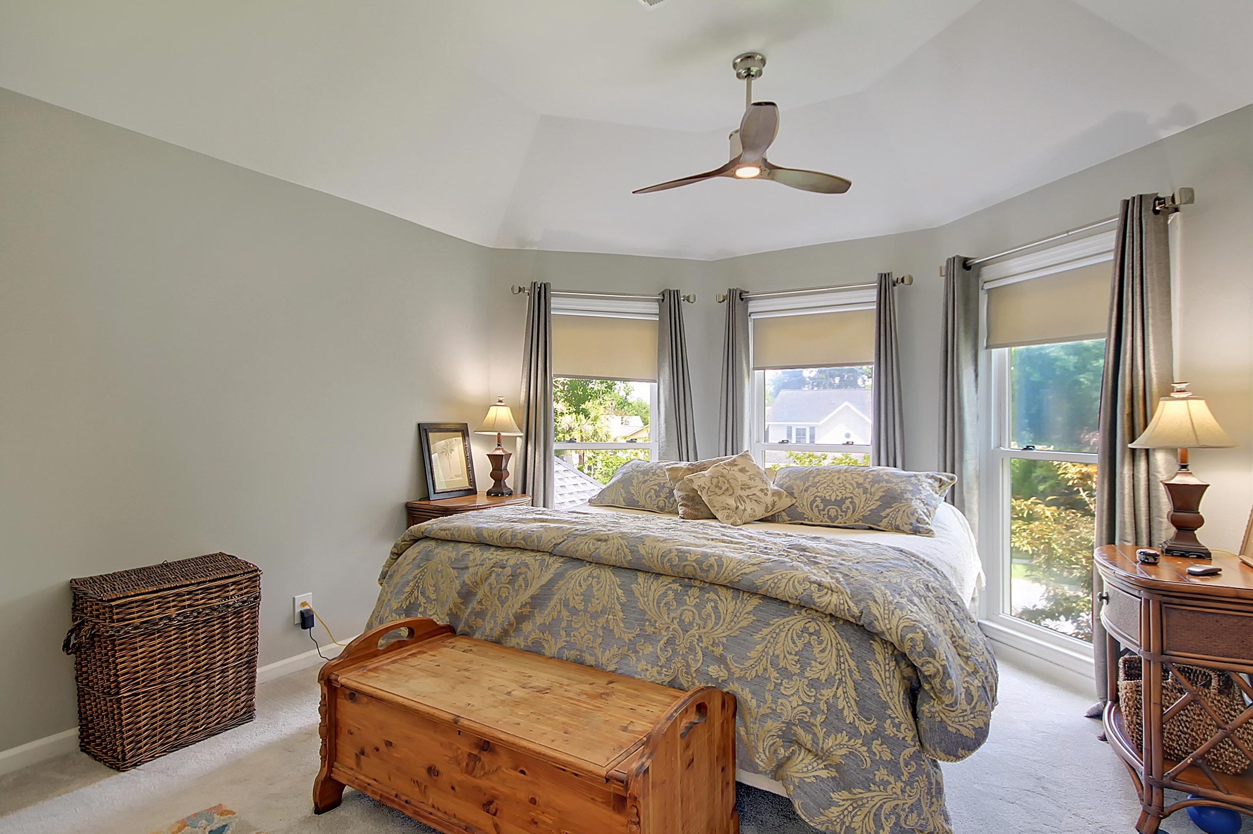 9 Oatly Cir, Charleston SC  29414-6817 exterior