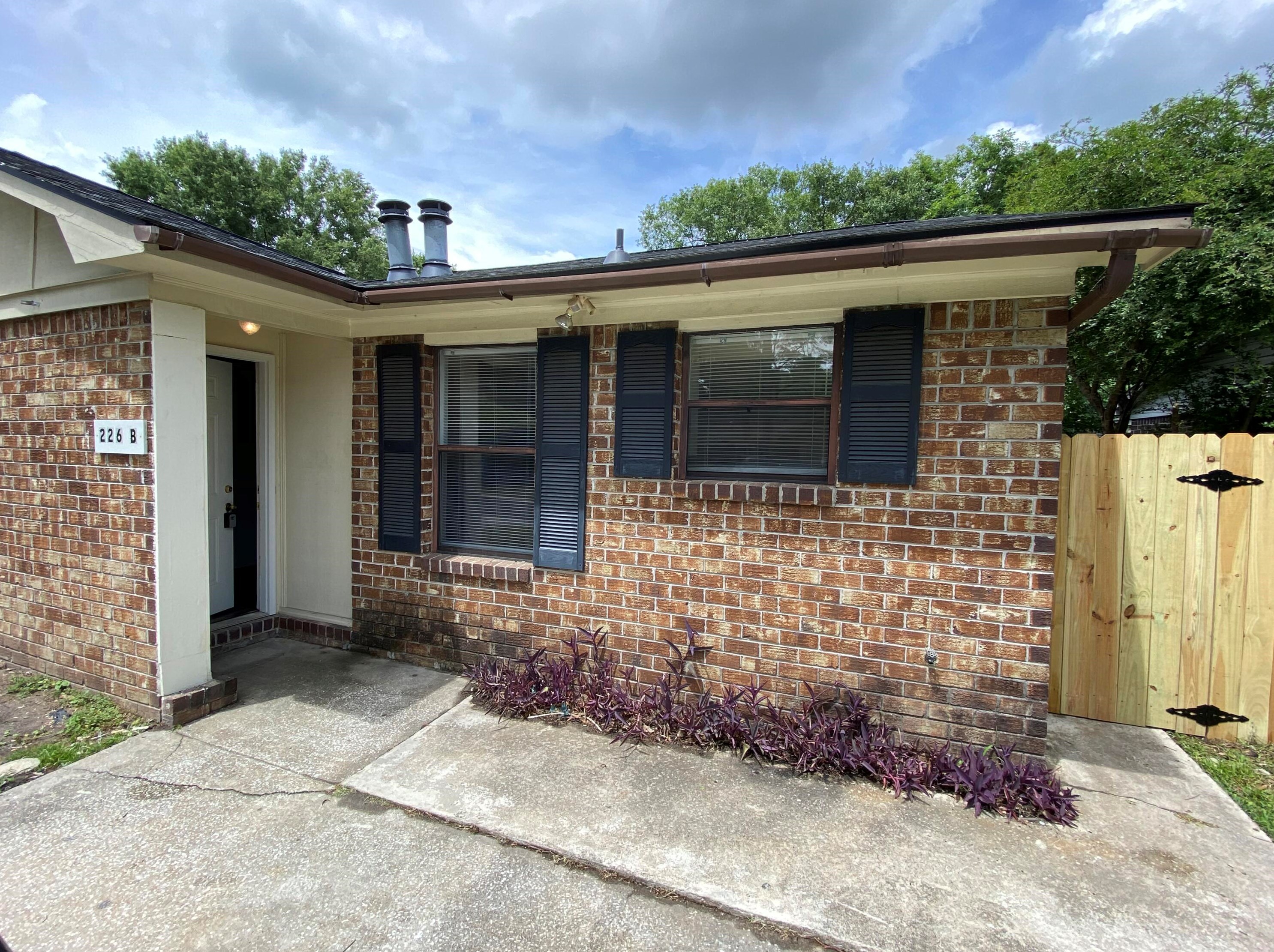 226 Miami St # B, Ladson, SC