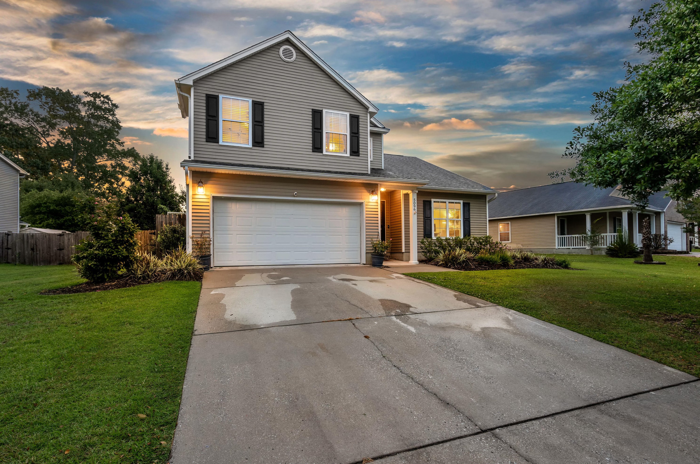 5096 Ballantine Dr, Summerville, SC 29485-8899