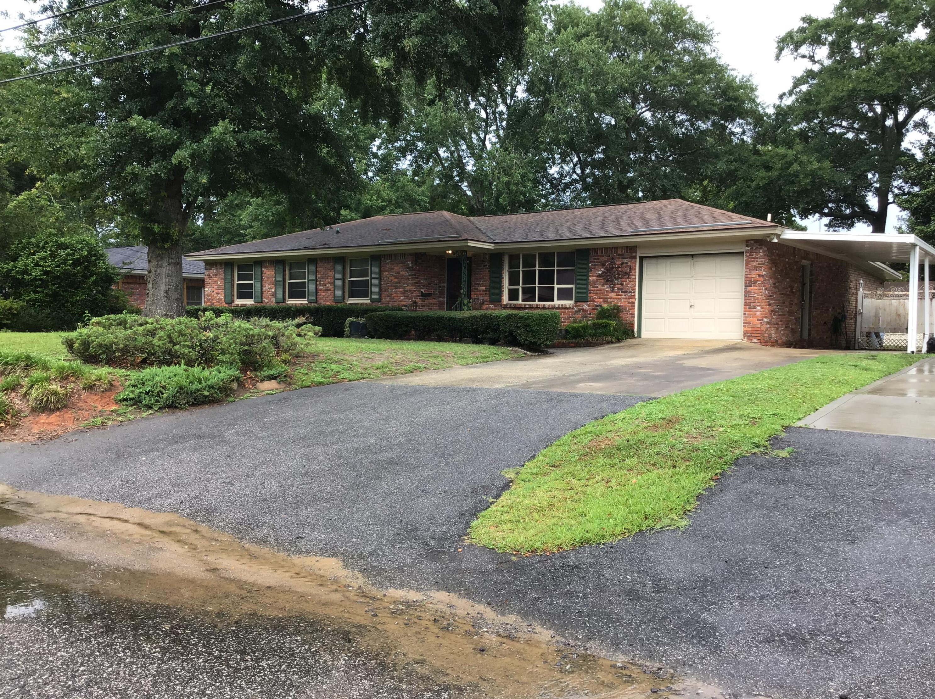 5912 Willard Dr, Charleston, SC 29410-2626