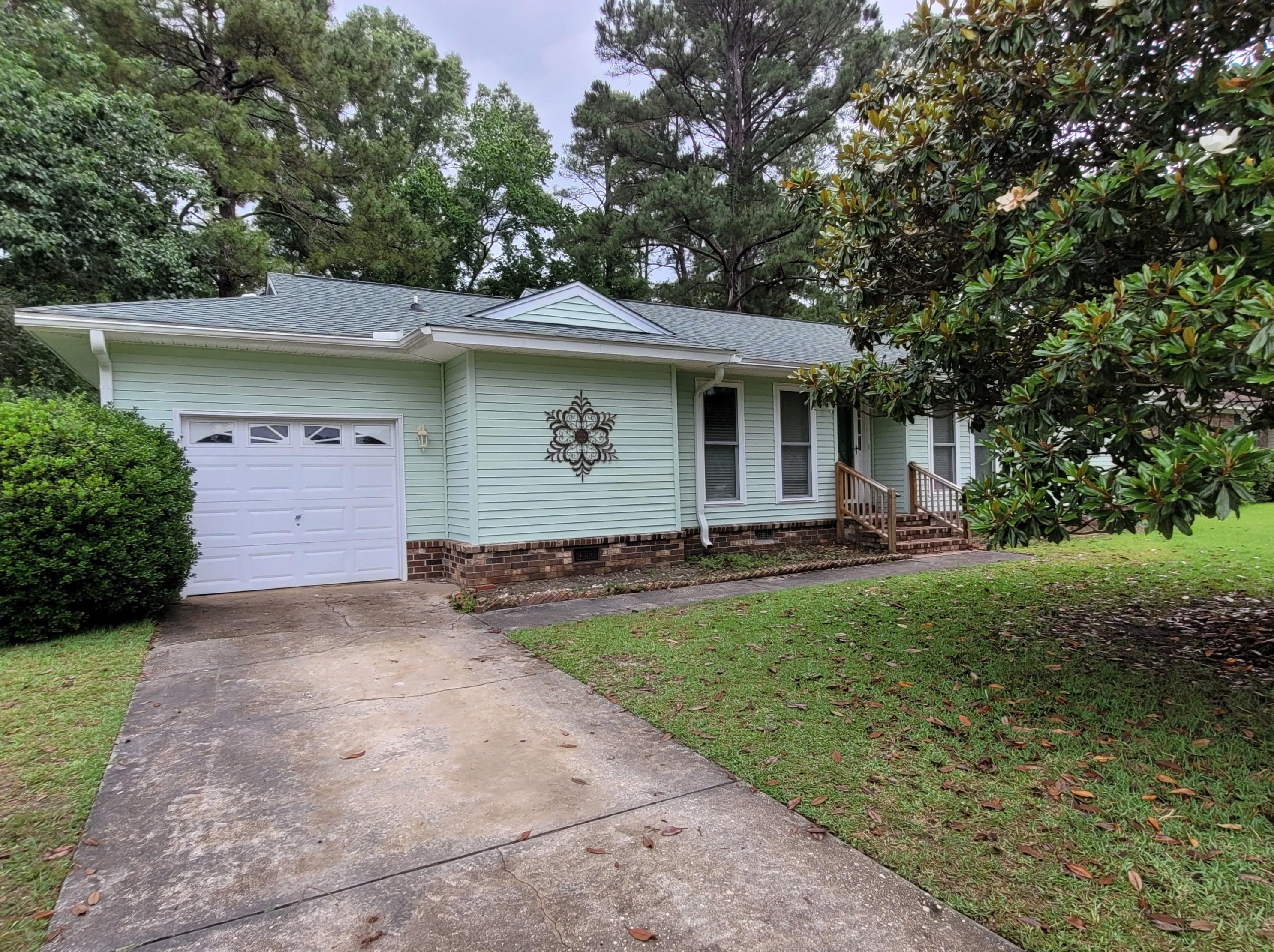 118 Three Iron Dr, Summerville, SC 29483-2937