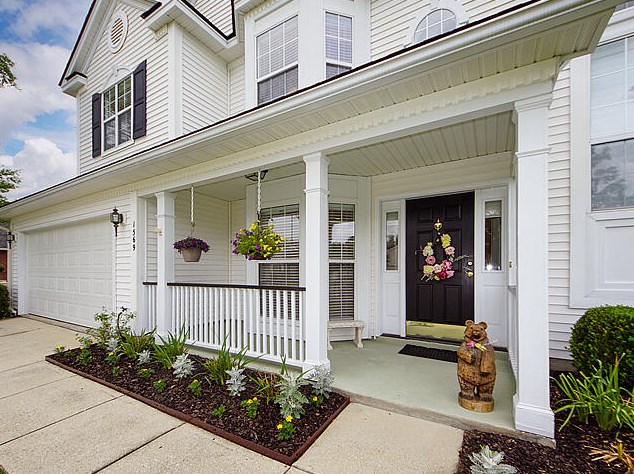 1569 Sweet Myrtle Cir, Mount Pleasant, SC 29466