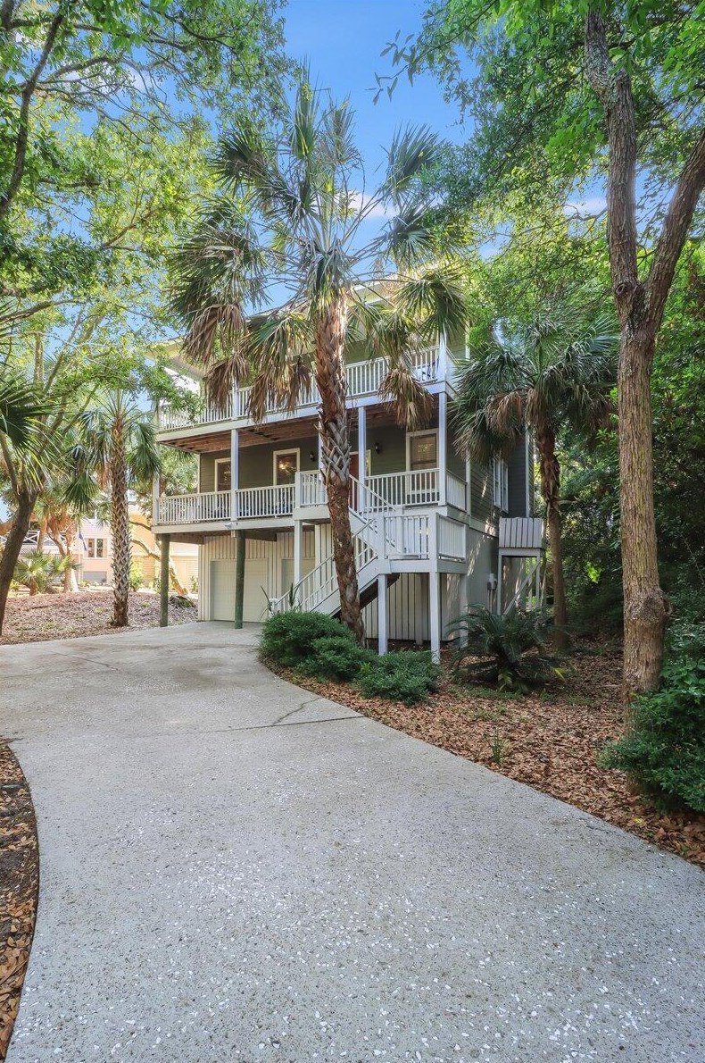 9 Fairway Oaks Ln, Isle of Palms, SC 29451