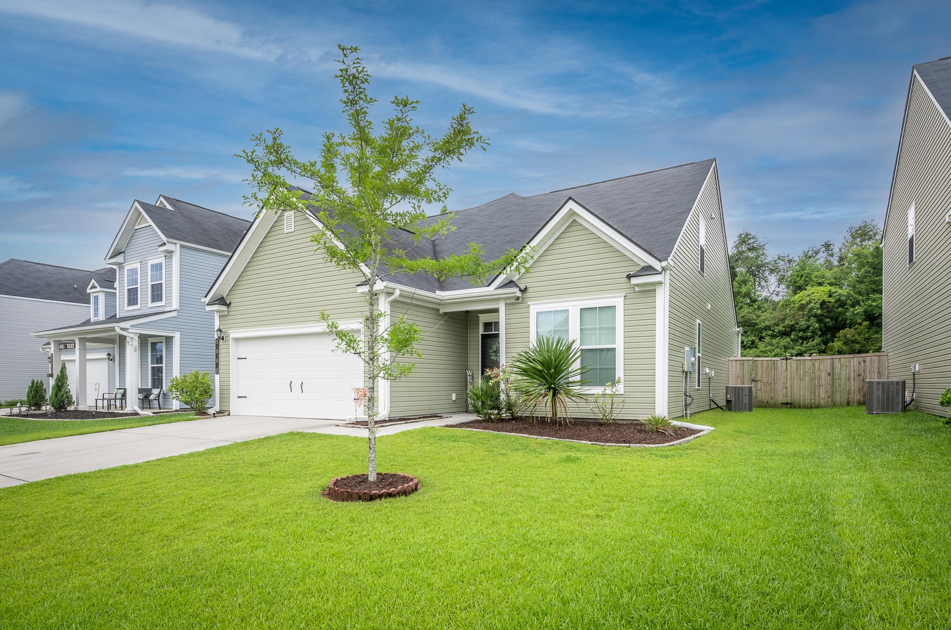 1342 Hermitage Ln, Ladson, SC 29456