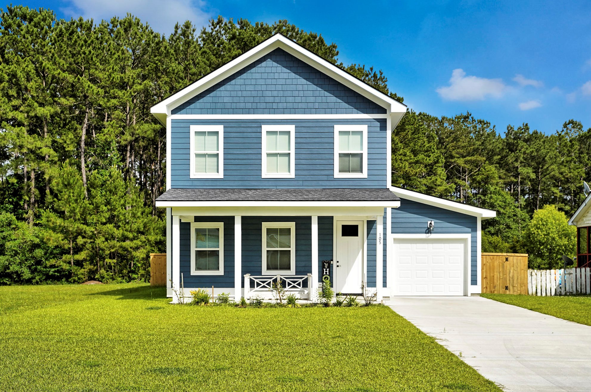 105 Brightwood Dr, Huger, SC 29450