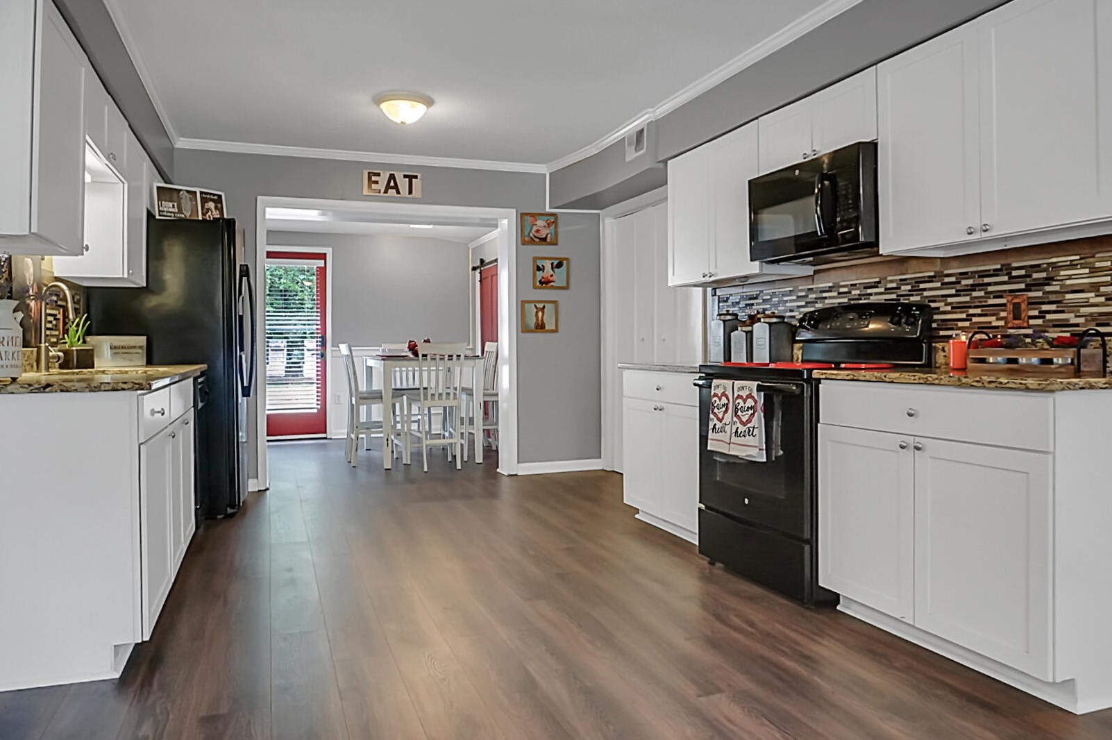 244 High Hl Dr, Moncks Corner SC  29461-2662 exterior