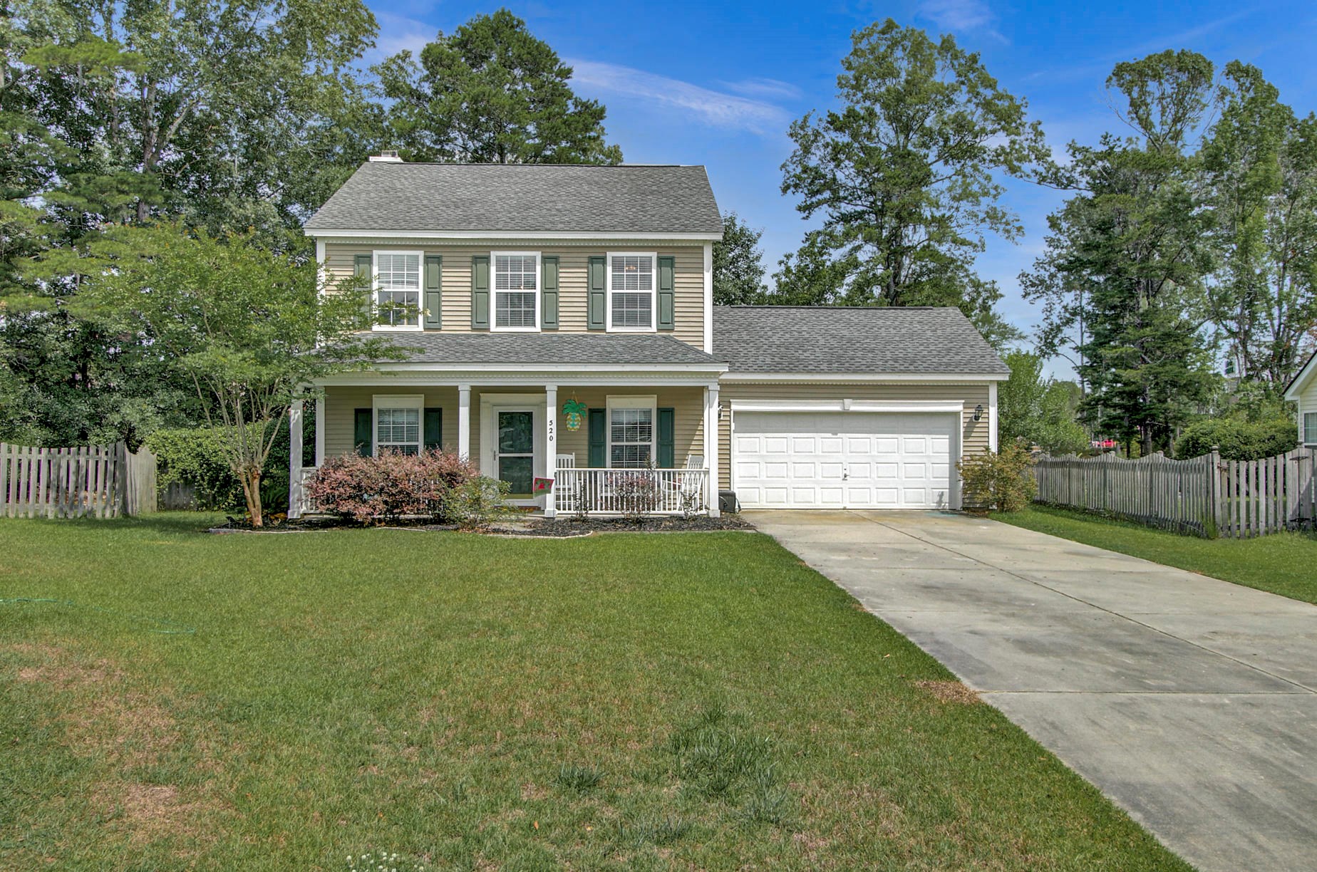 520 Carters Grove Rd, Charleston, SC 29414-9014