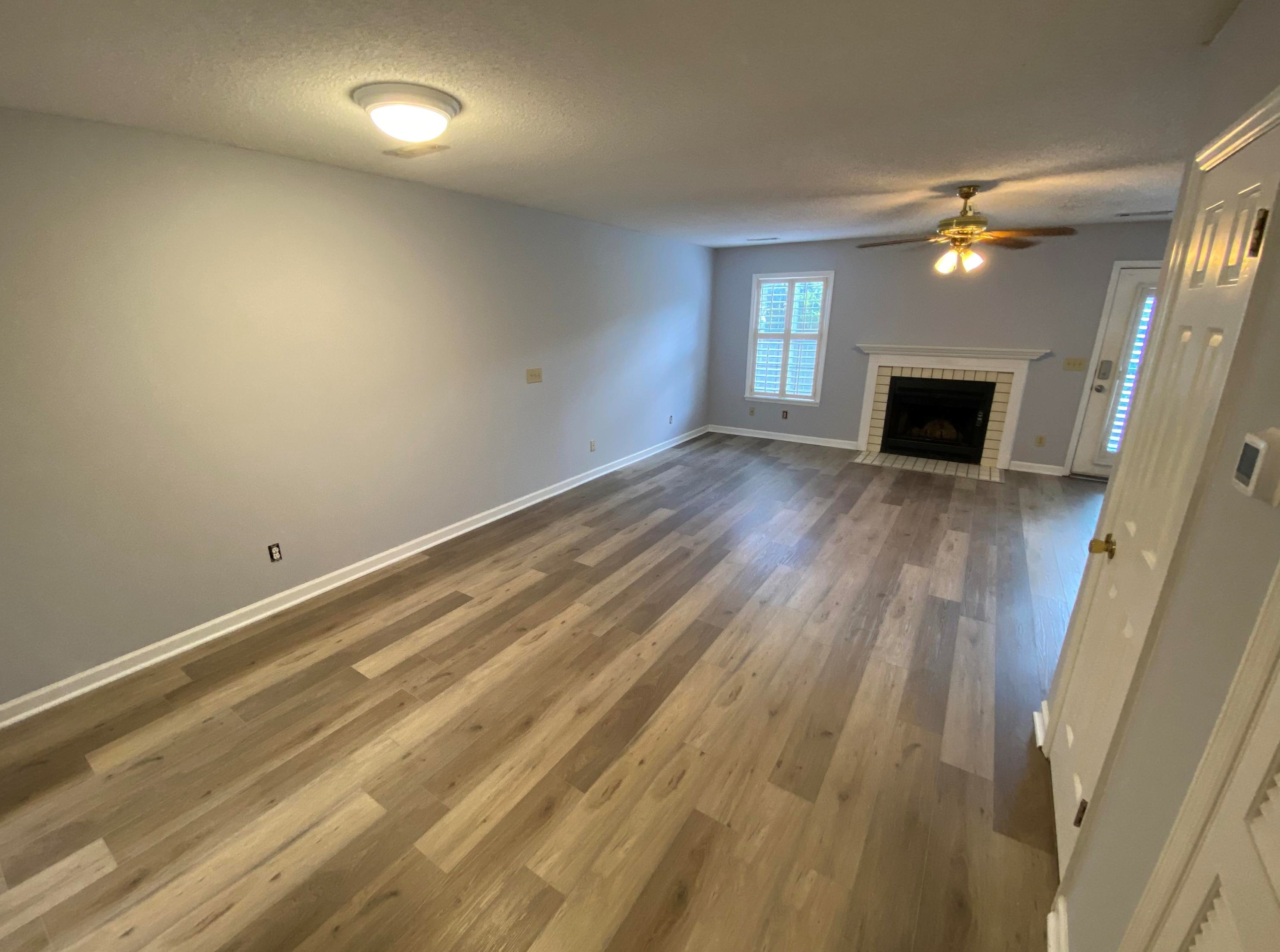 2913 Oxford Pl, Charleston SC  29414-7355 exterior