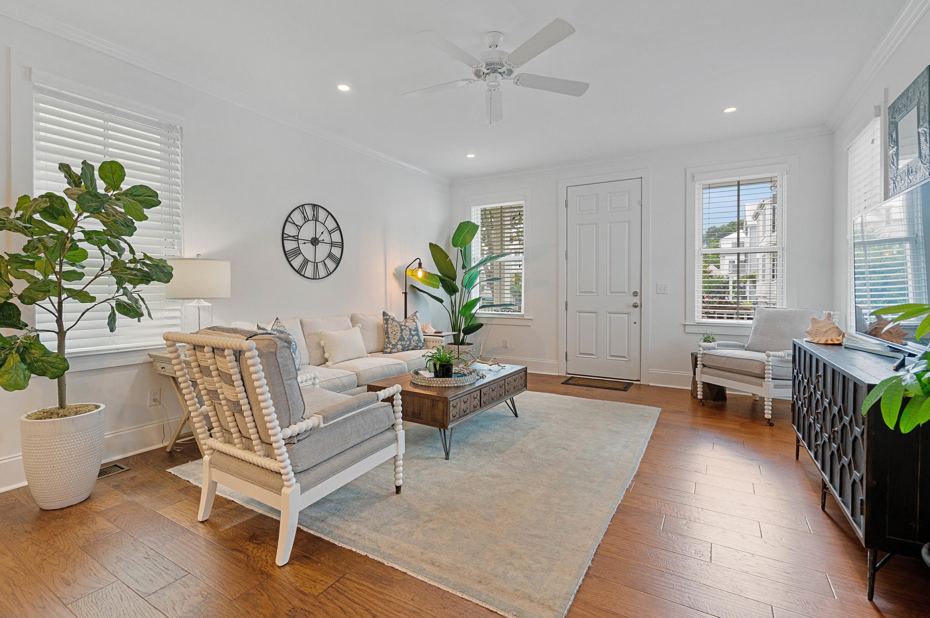 26 Dereef Ct, Charleston SC  29403-6002 exterior