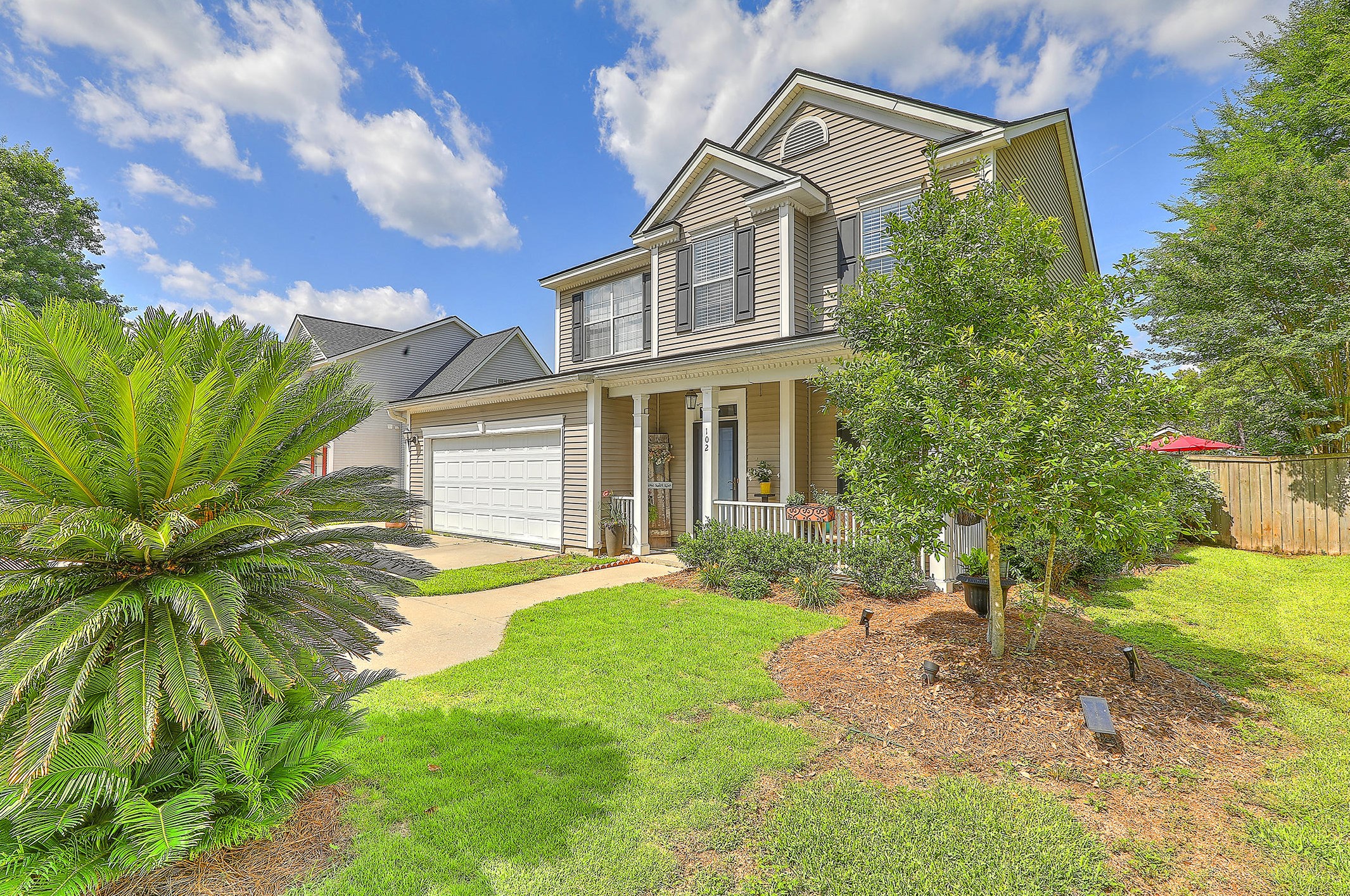 102 Hearthstone Cir, Charleston, SC 29445-7086