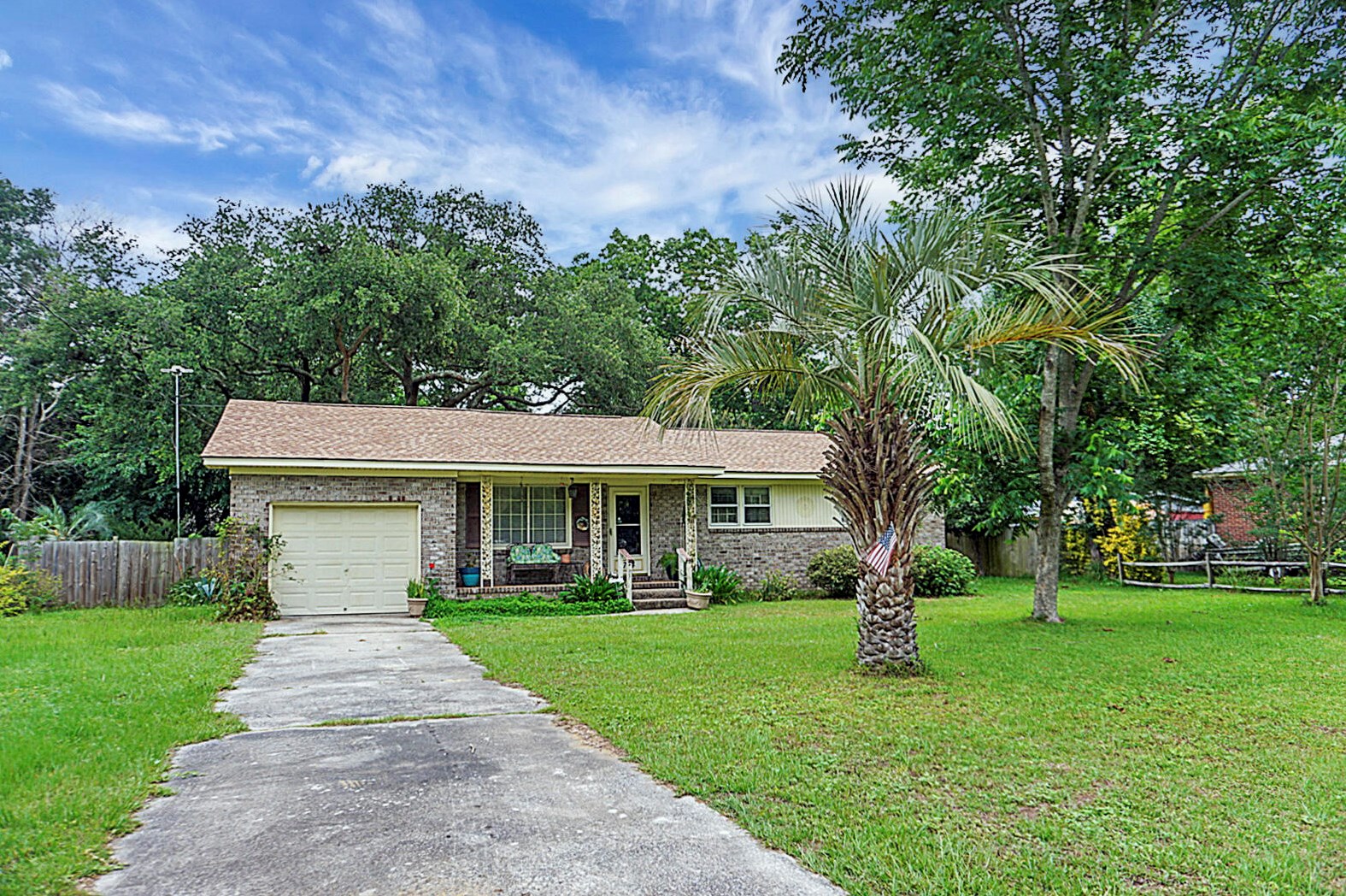 724 Clipper St, Charleston, SC 29412-8904