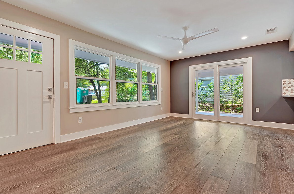 1259 Hawthorne Cir, Charleston, SC 29410-2640
