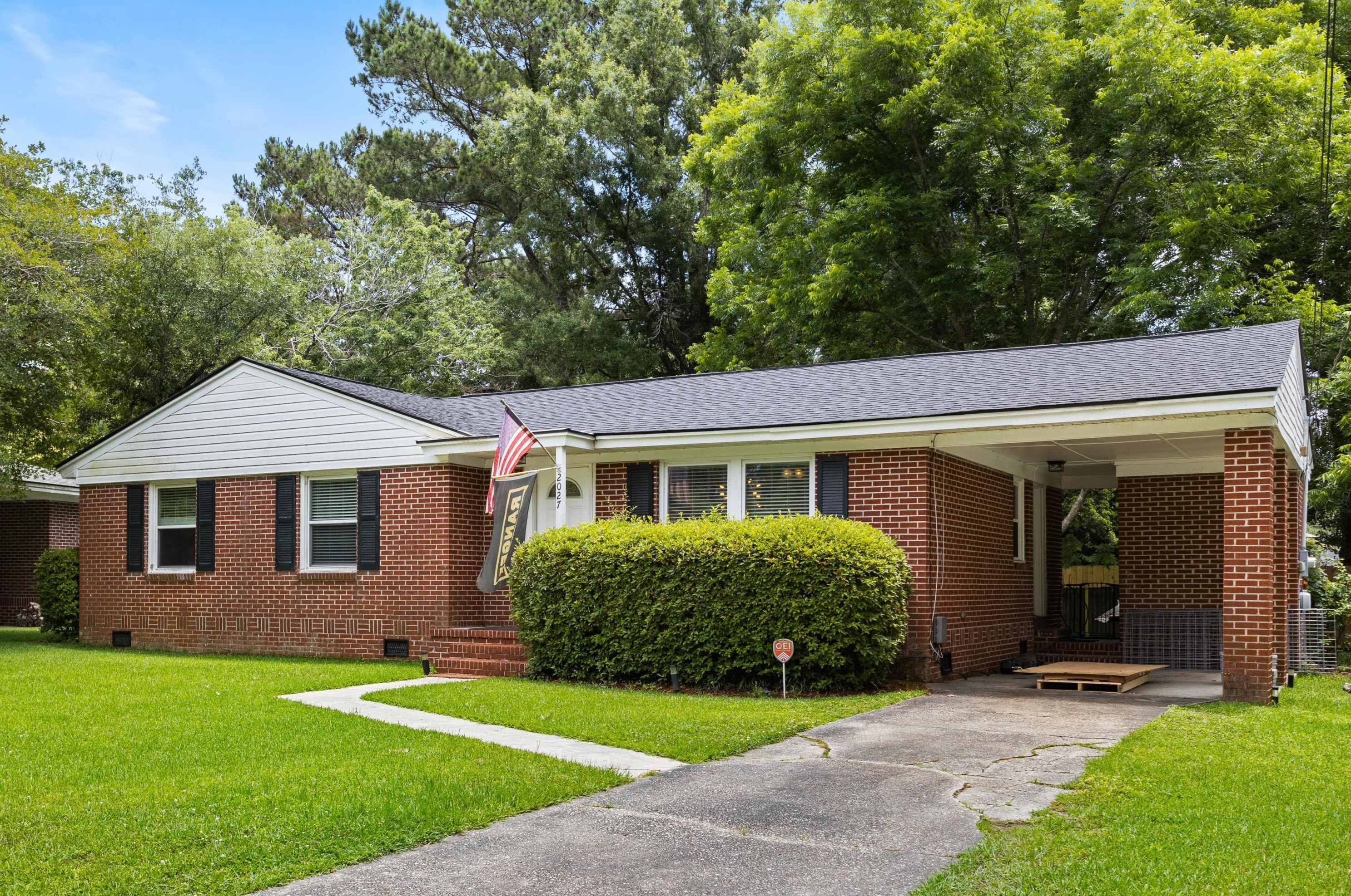 2027 Taylorcraft Dr, Charleston, SC 29407-6869