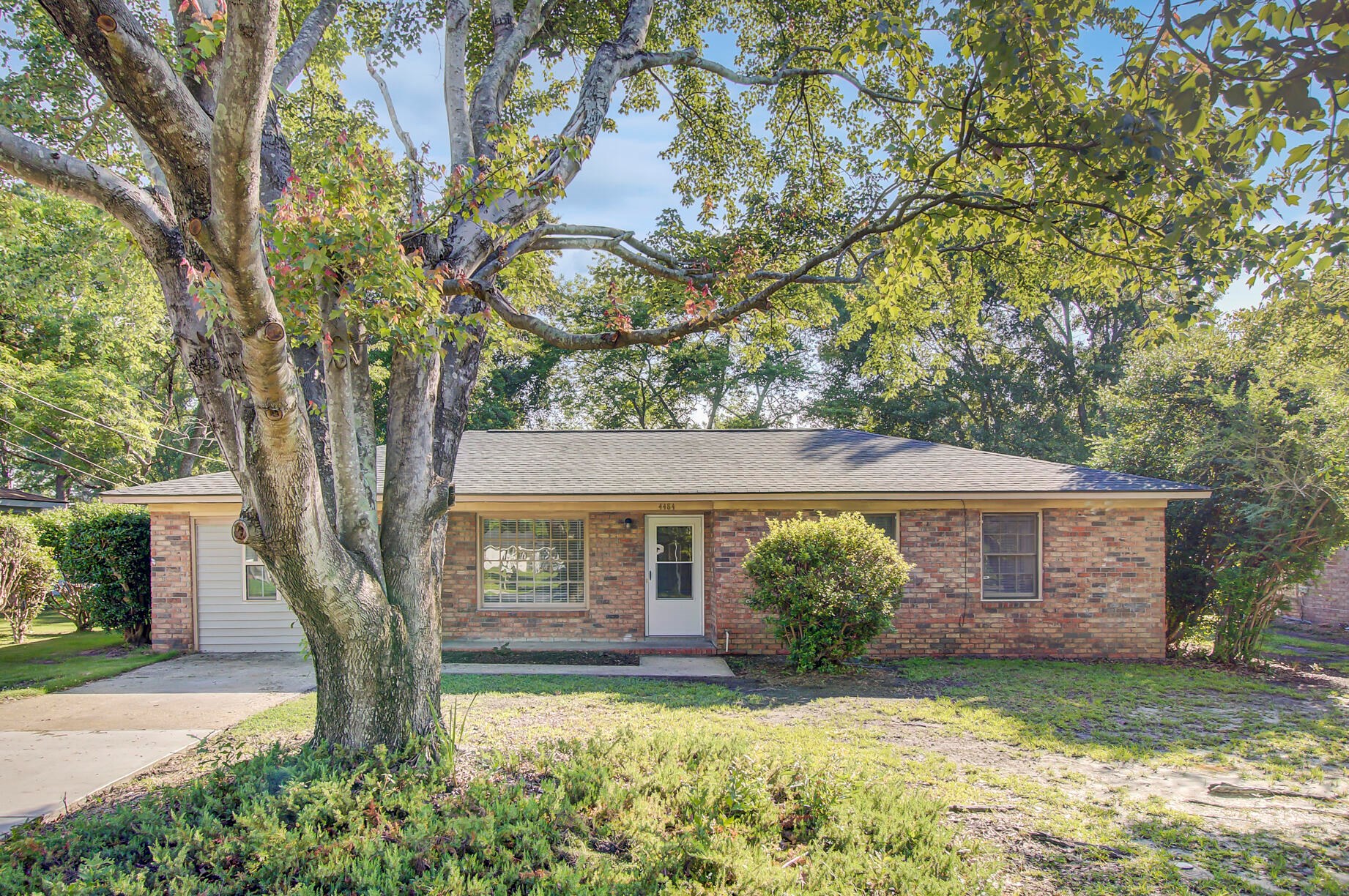 4484 Logwood Dr, Ladson, SC 29456