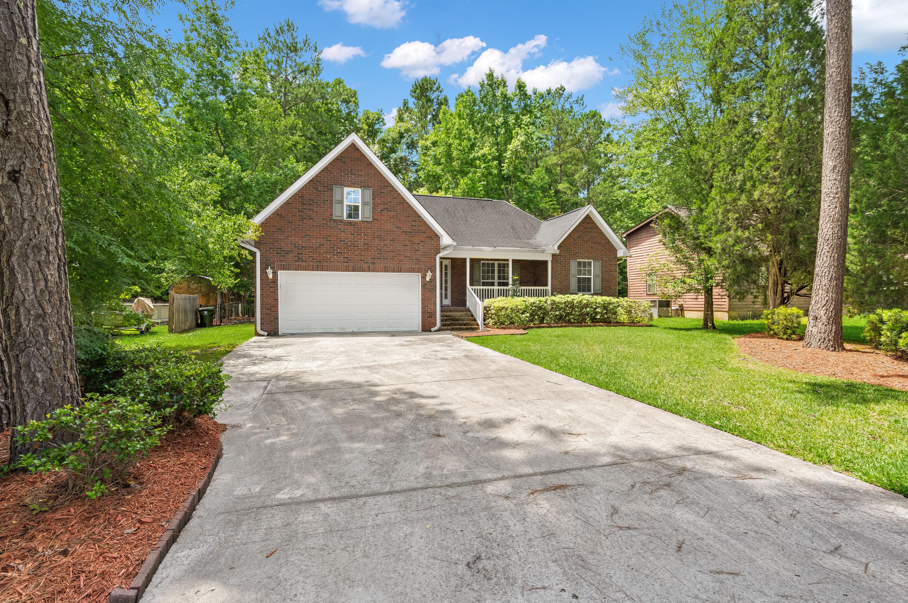 1218 Ot Wallace Blvd, Moncks Corner, SC 29461-8233