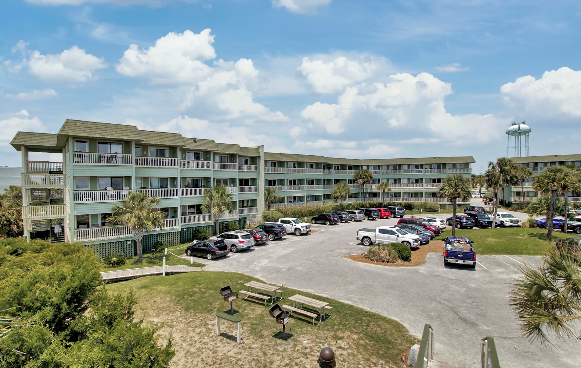 1300 Ocean Blvd #238, Isle of Palms, SC 29451