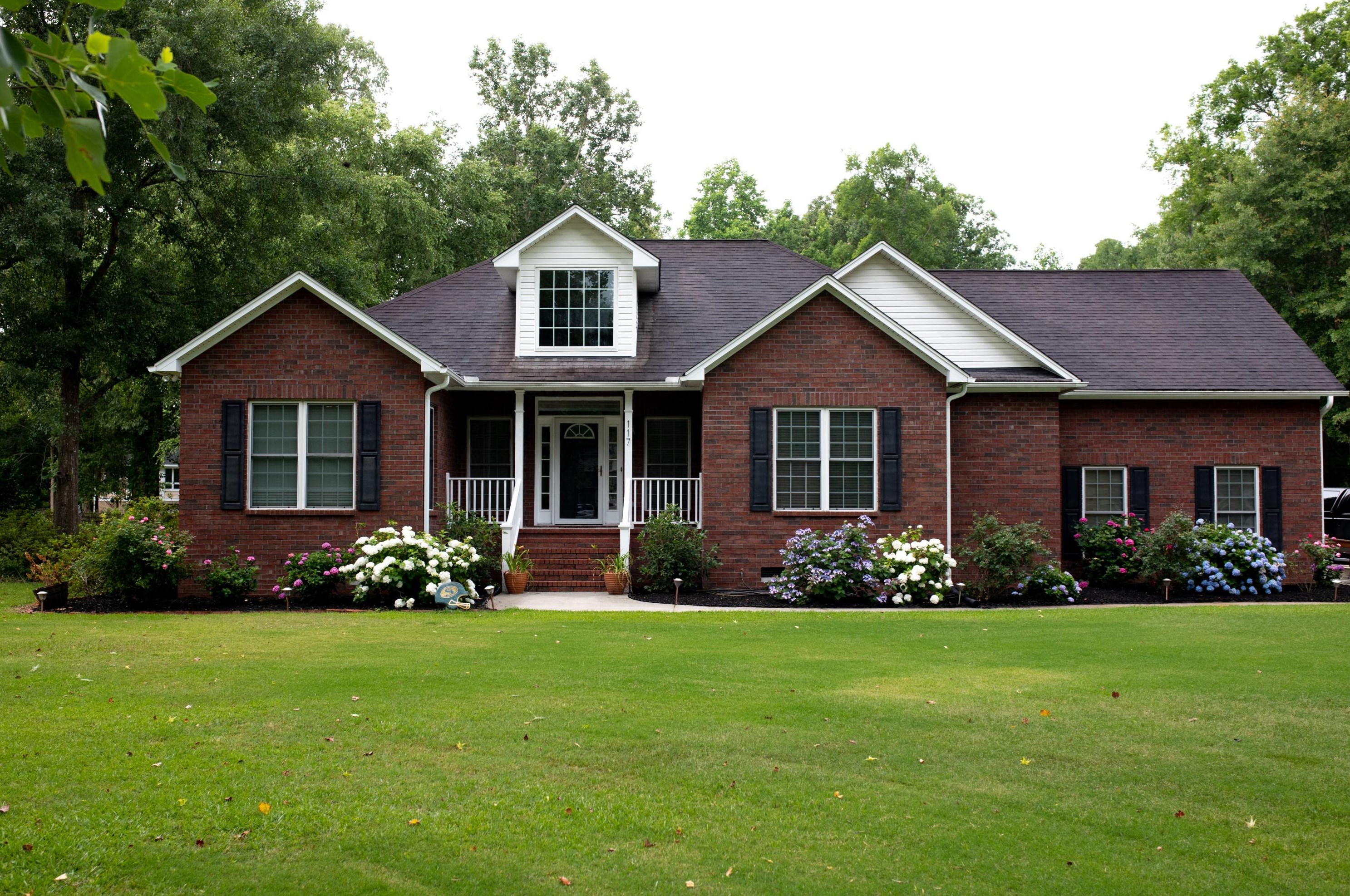 117 Lee St, Summerville, SC 29485-3213