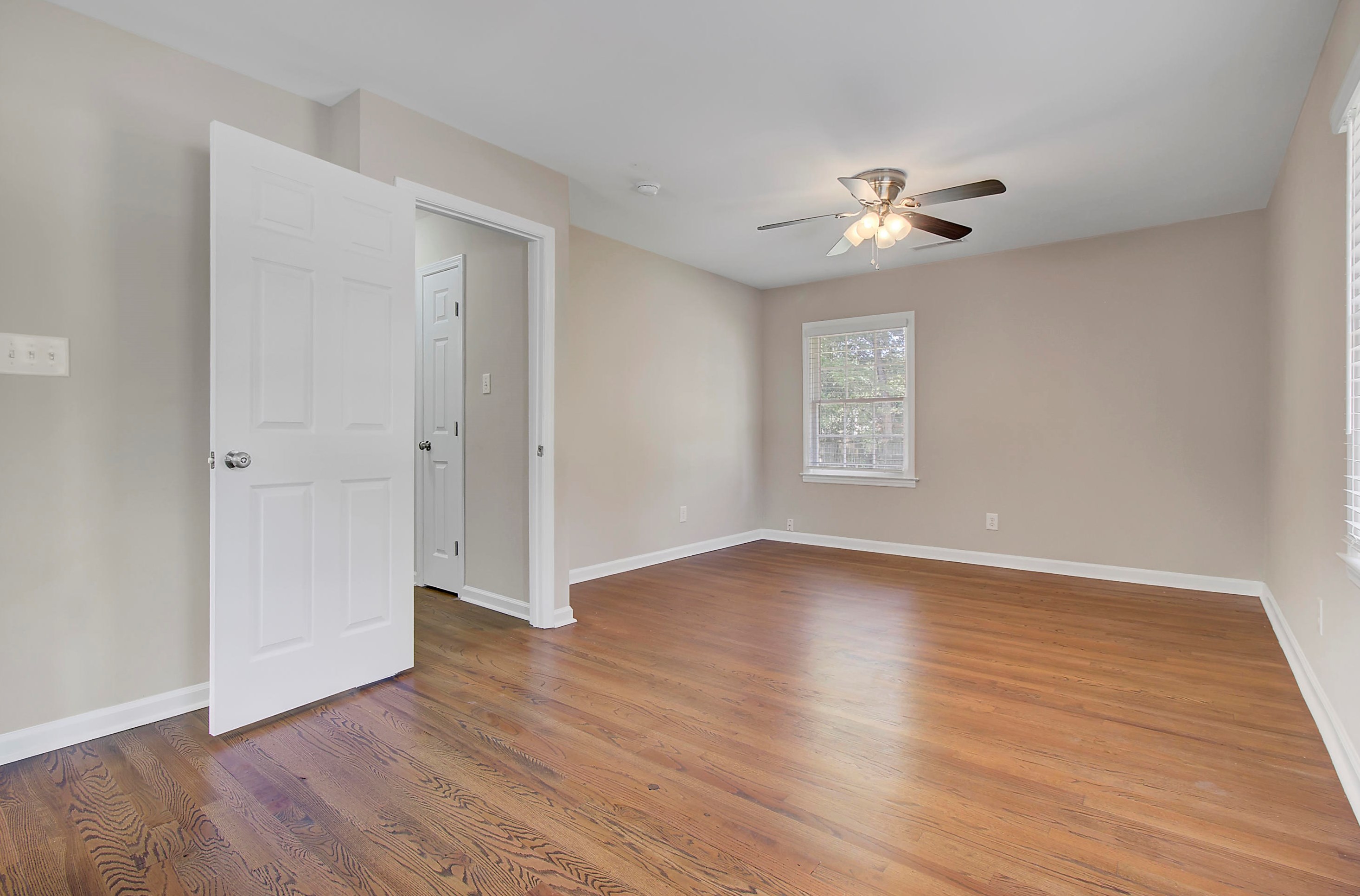 803 Burnett Dr, Charleston SC  29412-5015 exterior