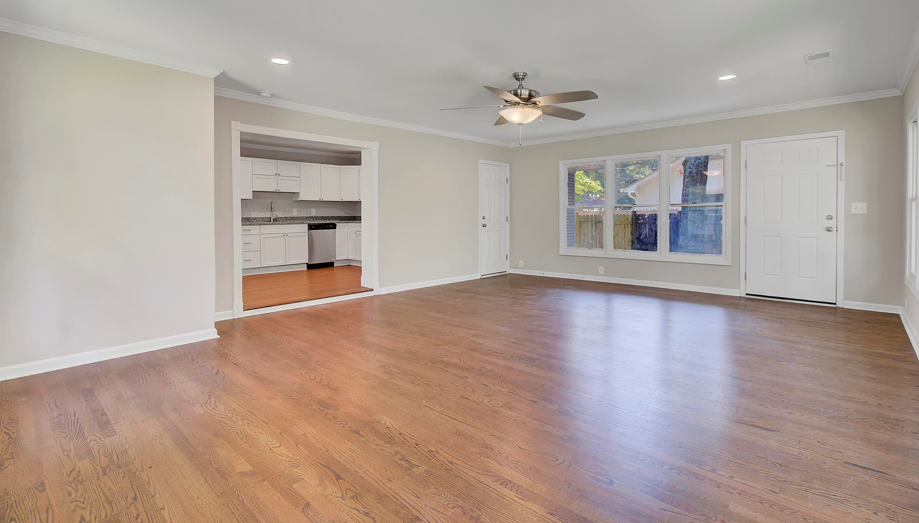 803 Burnett Dr, Charleston SC  29412-5015 exterior