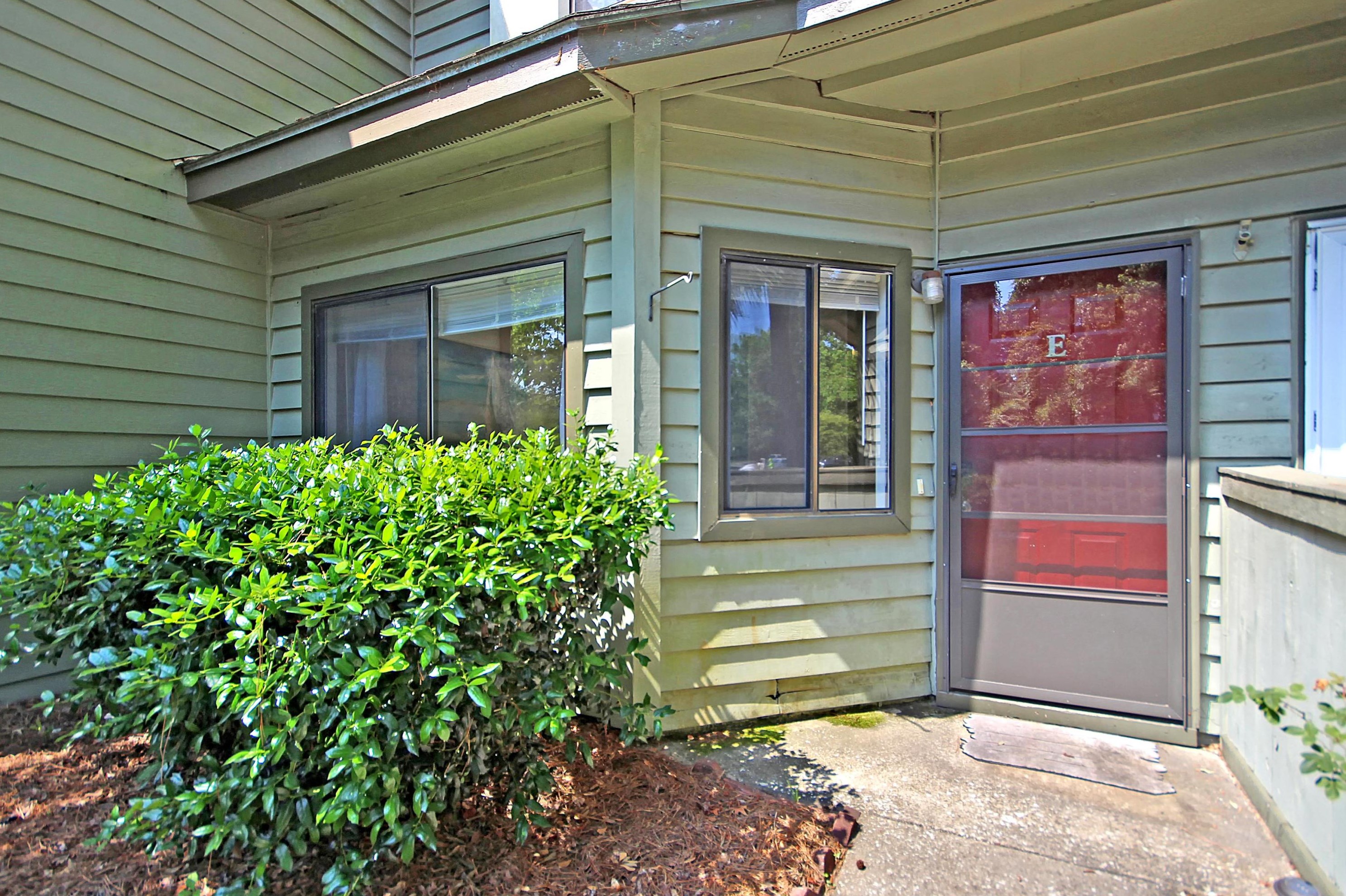 850 Ilex Ct #e, Mount Pleasant, SC 29464