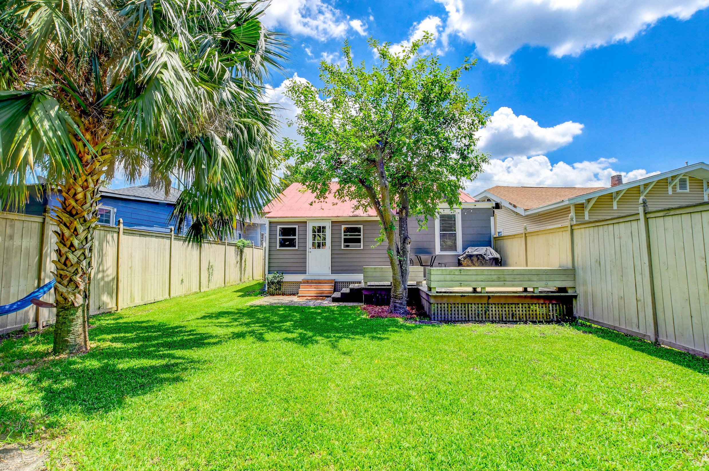 64 San Souci St, Charleston SC  29403-3236 exterior