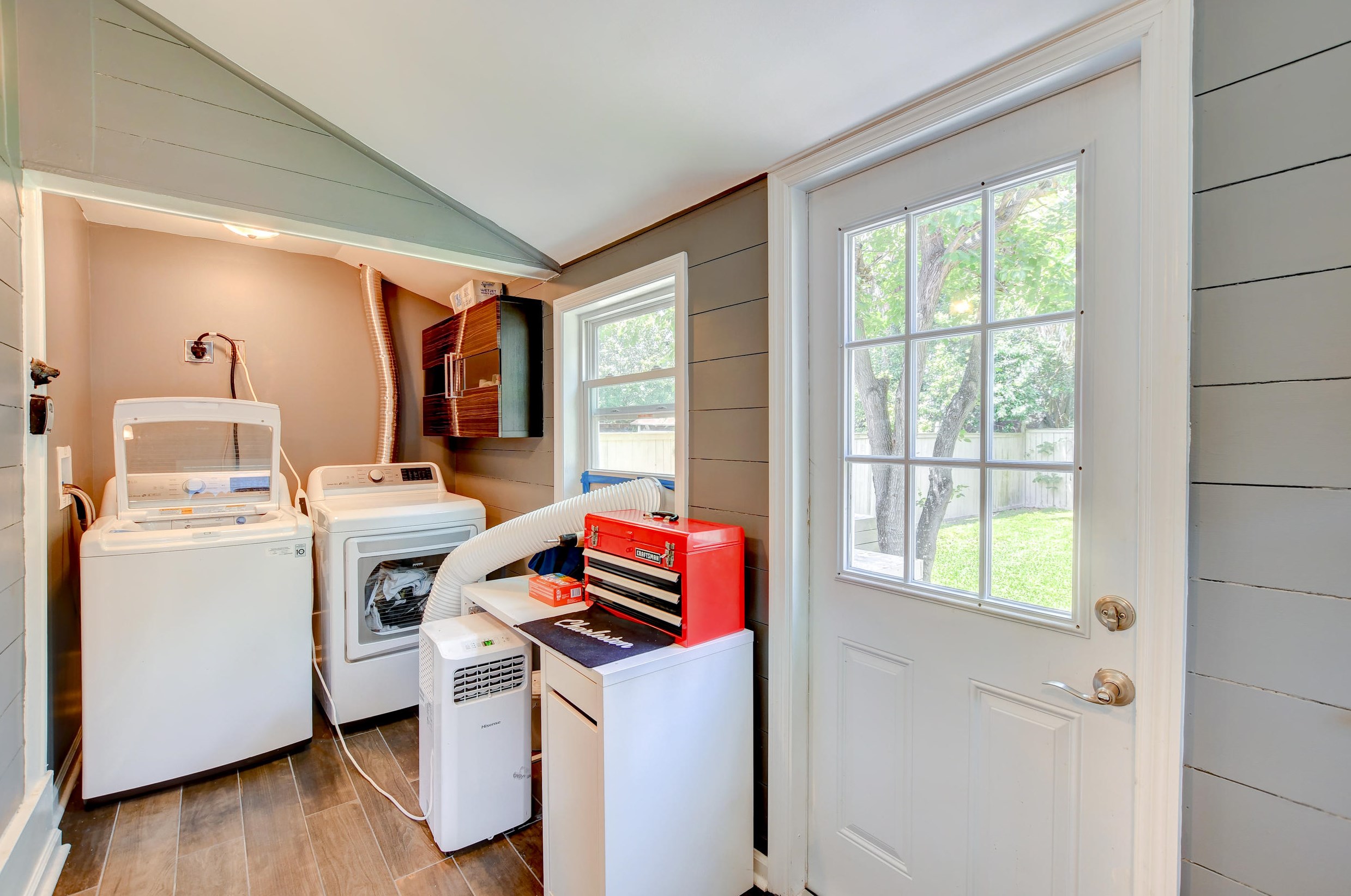 64 San Souci St, Charleston SC  29403-3236 exterior