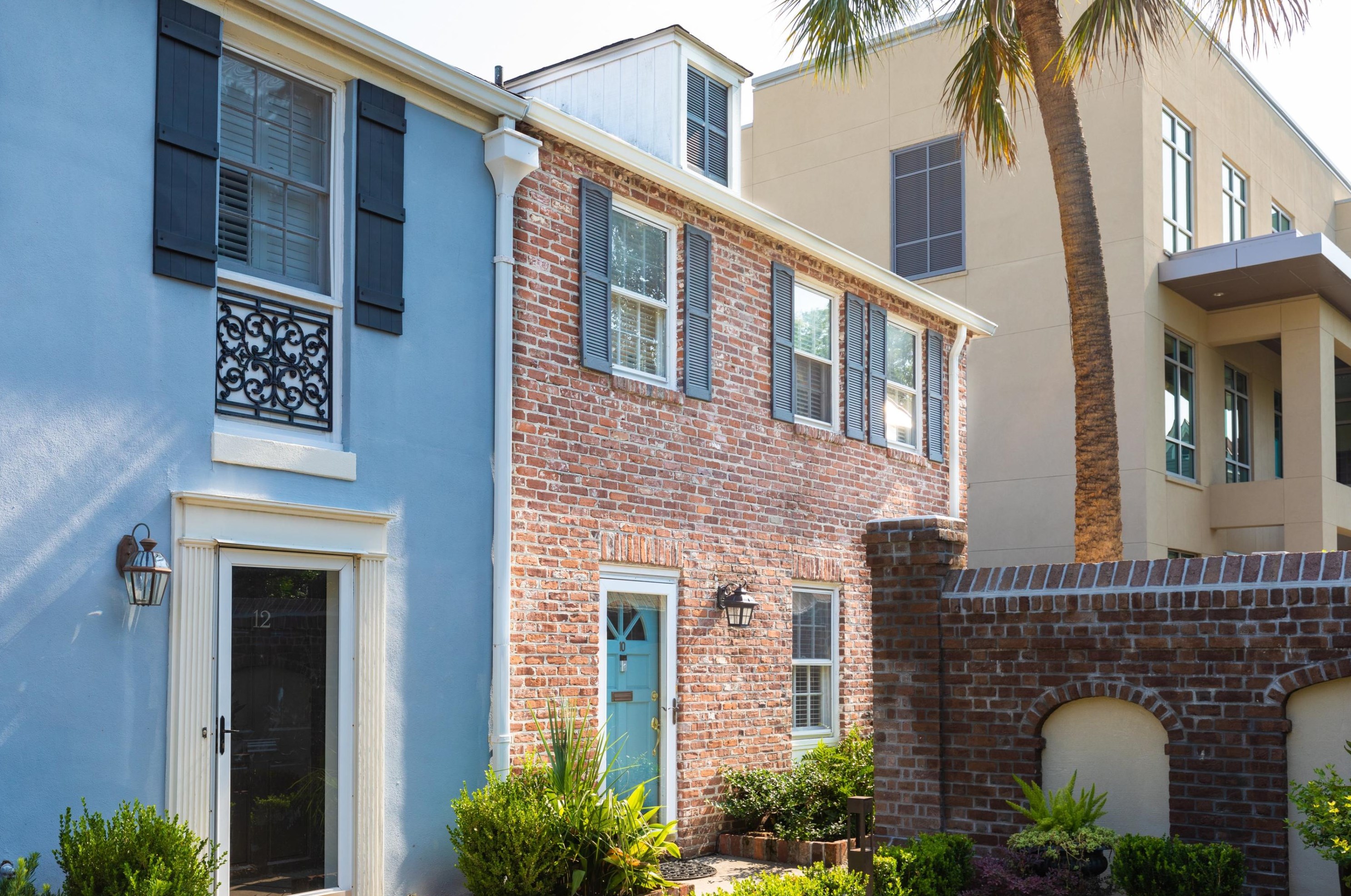 10 Charlestowne Ct, Charleston, SC 29401-1906
