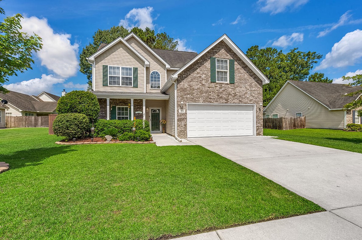 122 Meadowvale Ln, Moncks Corner, SC 29461-6461