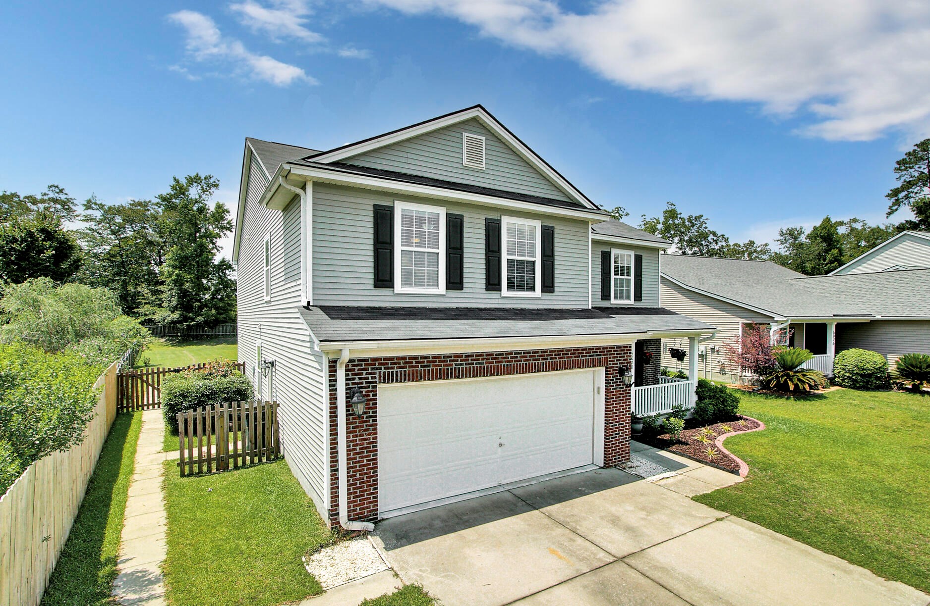 5028 Wilverine Dr, Summerville, SC 29485-9064