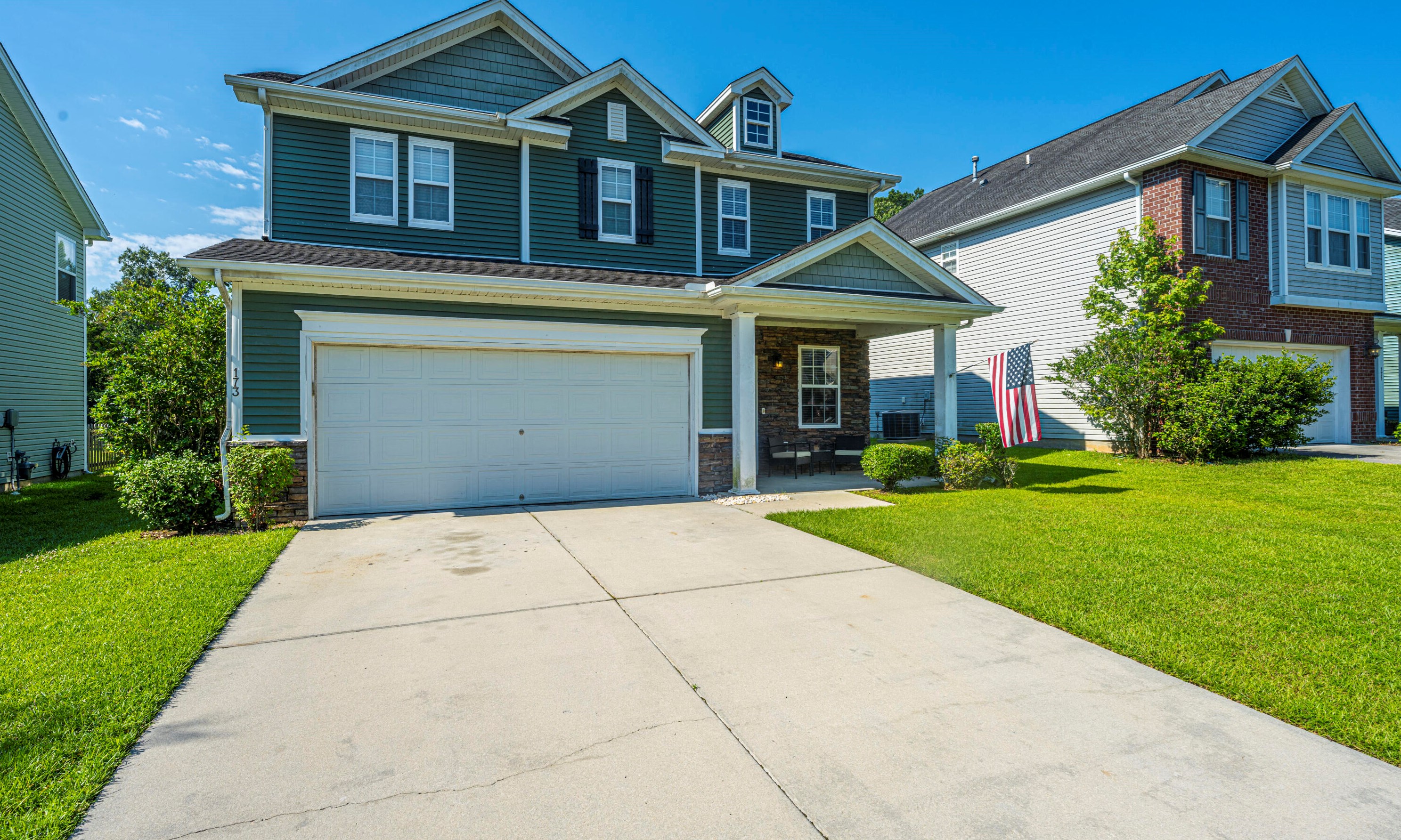 173 Kimberton Ave, Moncks Corner, SC 29461-8850