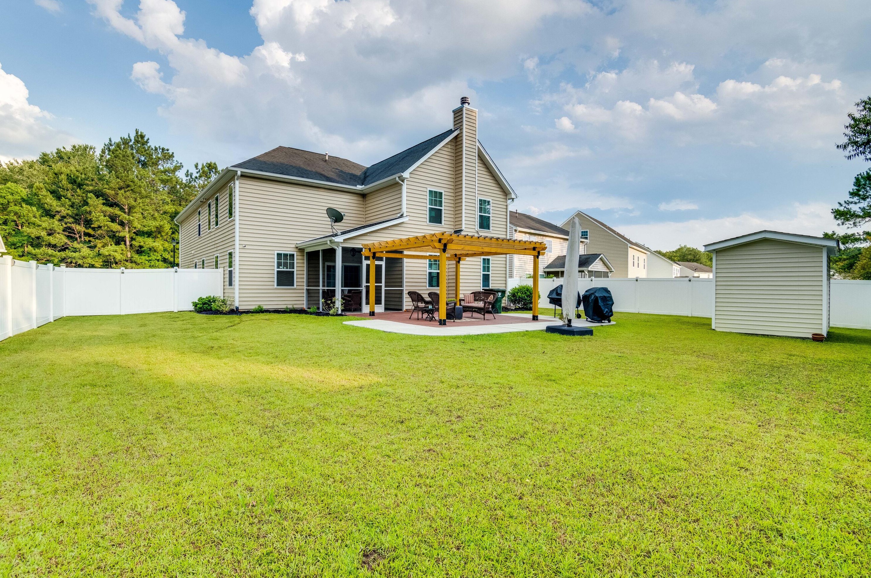 113 Blackwater Way, Moncks Corner SC  29461-6483 exterior