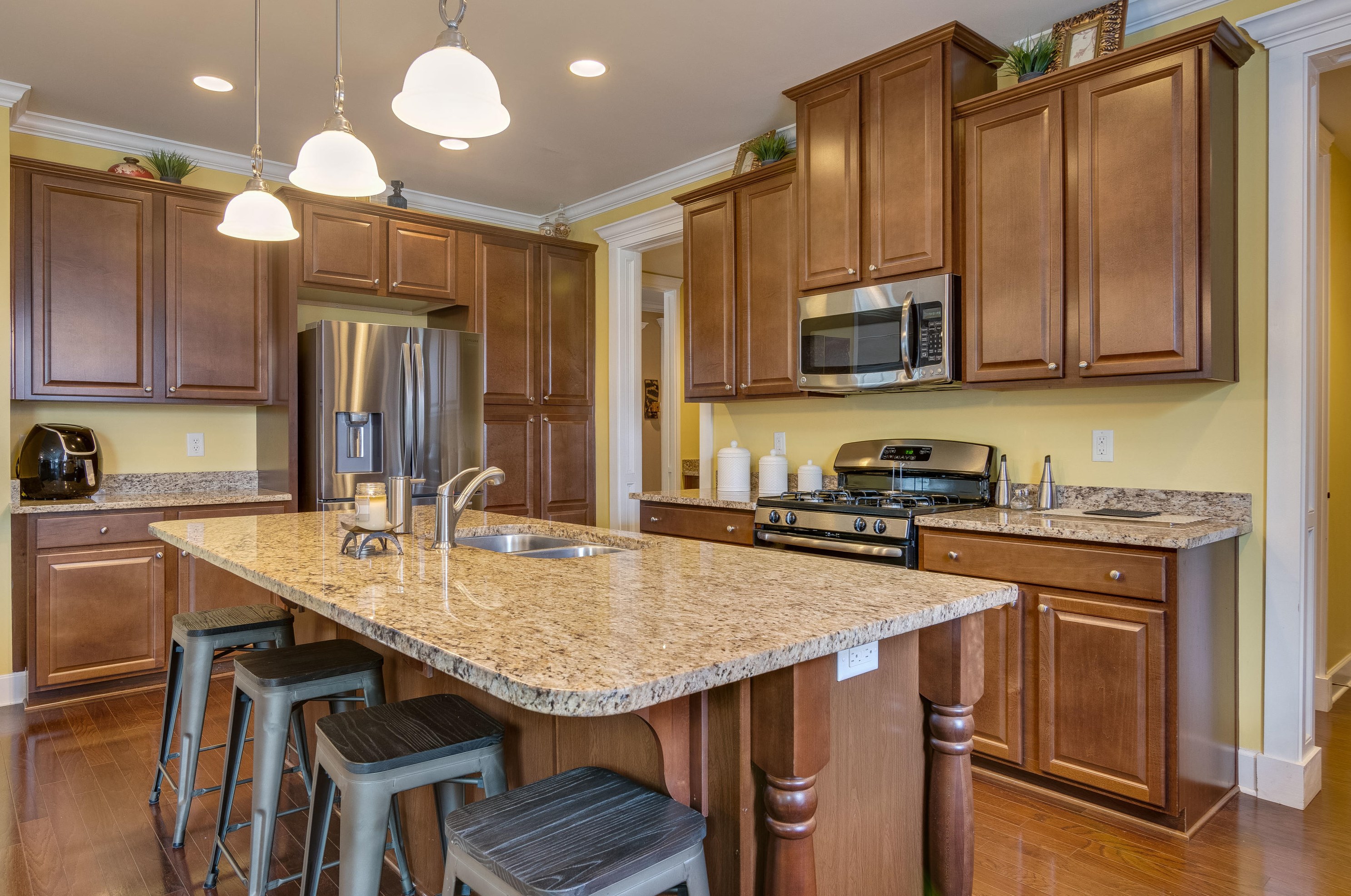 113 Blackwater Way, Moncks Corner SC  29461-6483 exterior