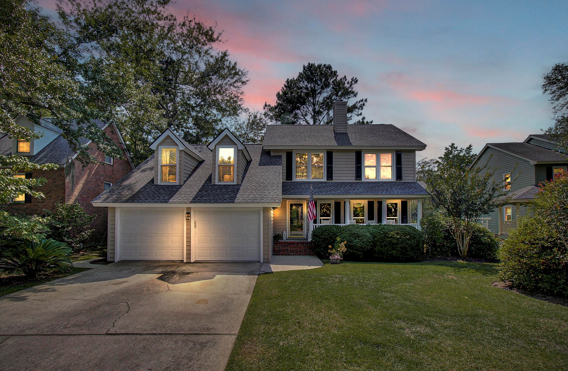 1725 Sandcroft Dr, Charleston, SC 29407-3068