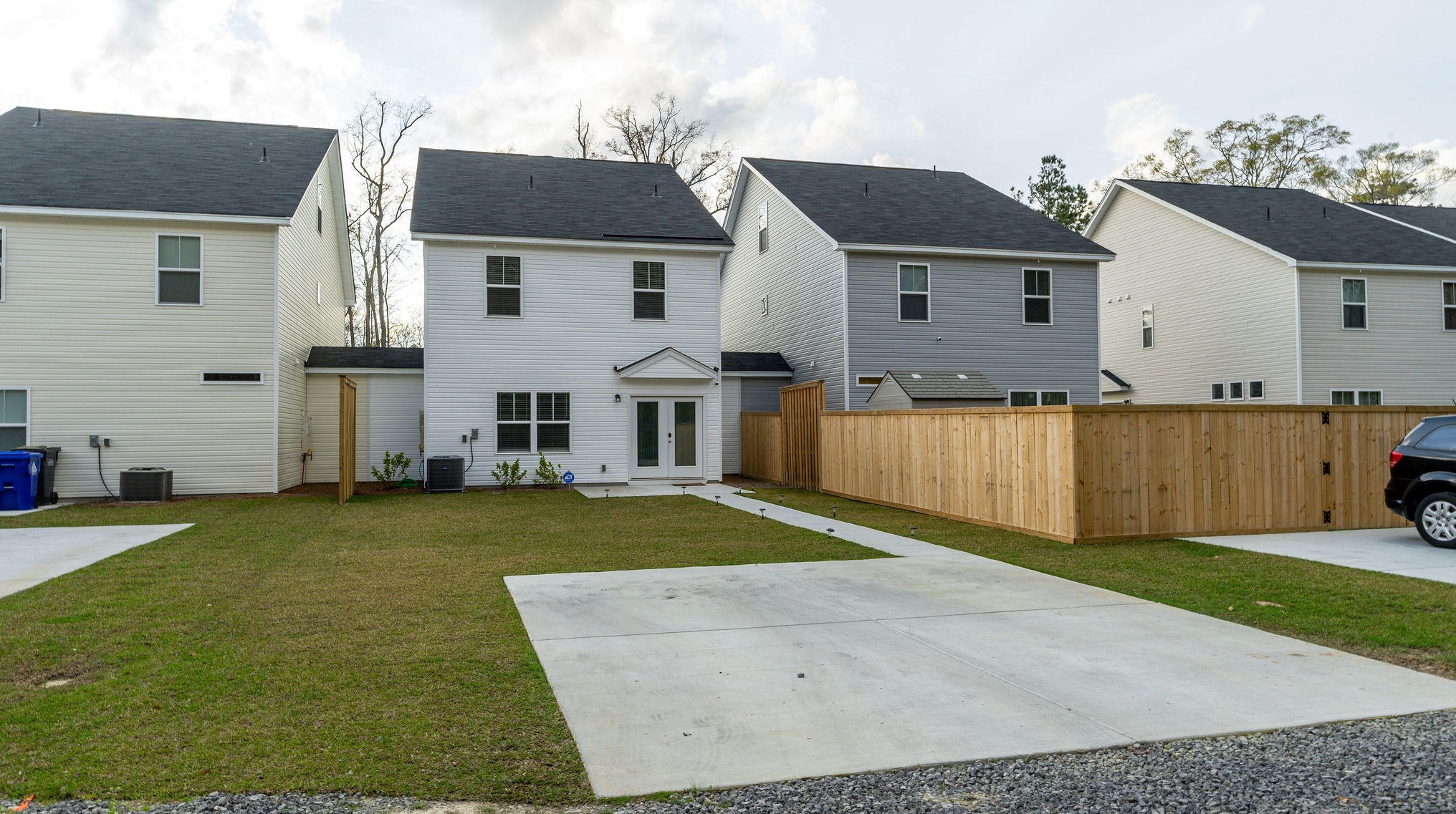 8206 Antler Dr, Charleston SC  29406-9847 exterior