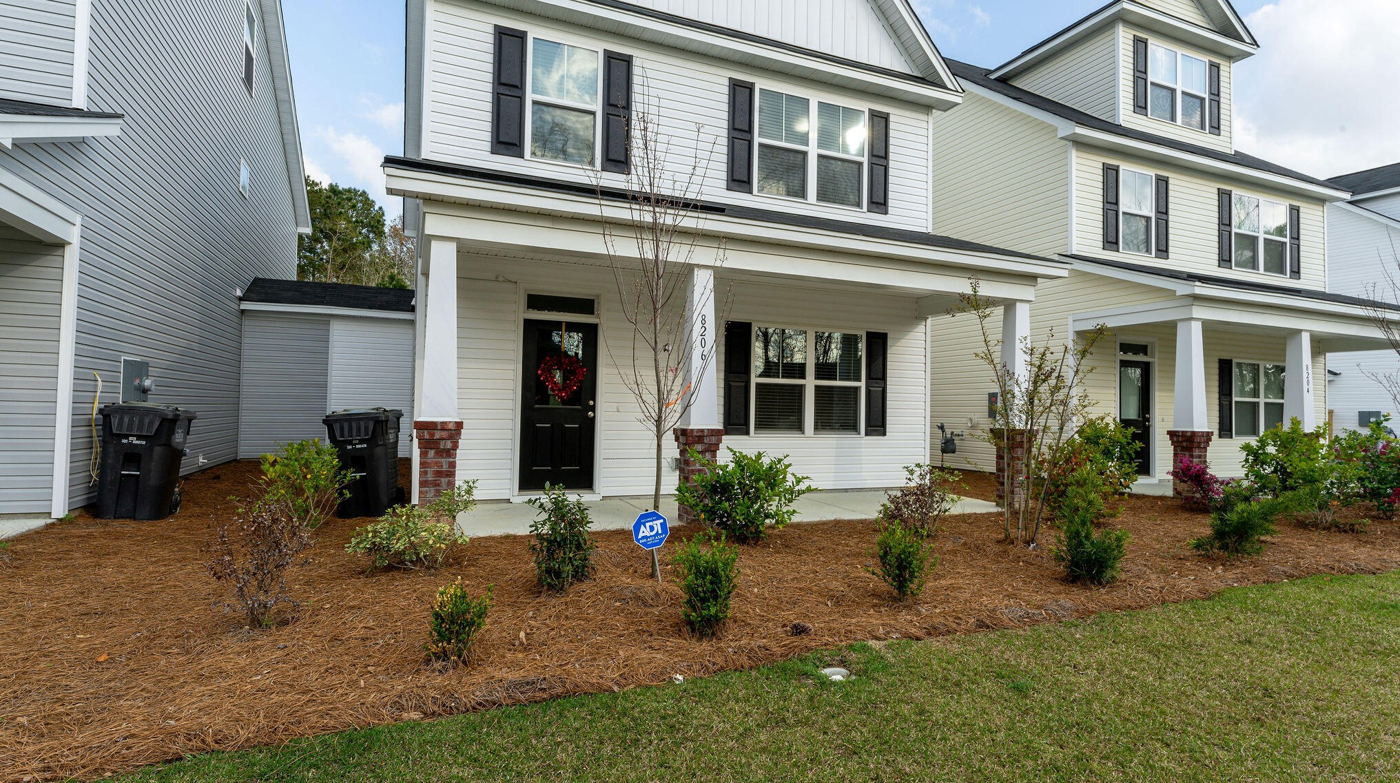 8206 Antler Dr, Charleston SC  29406-9847 exterior