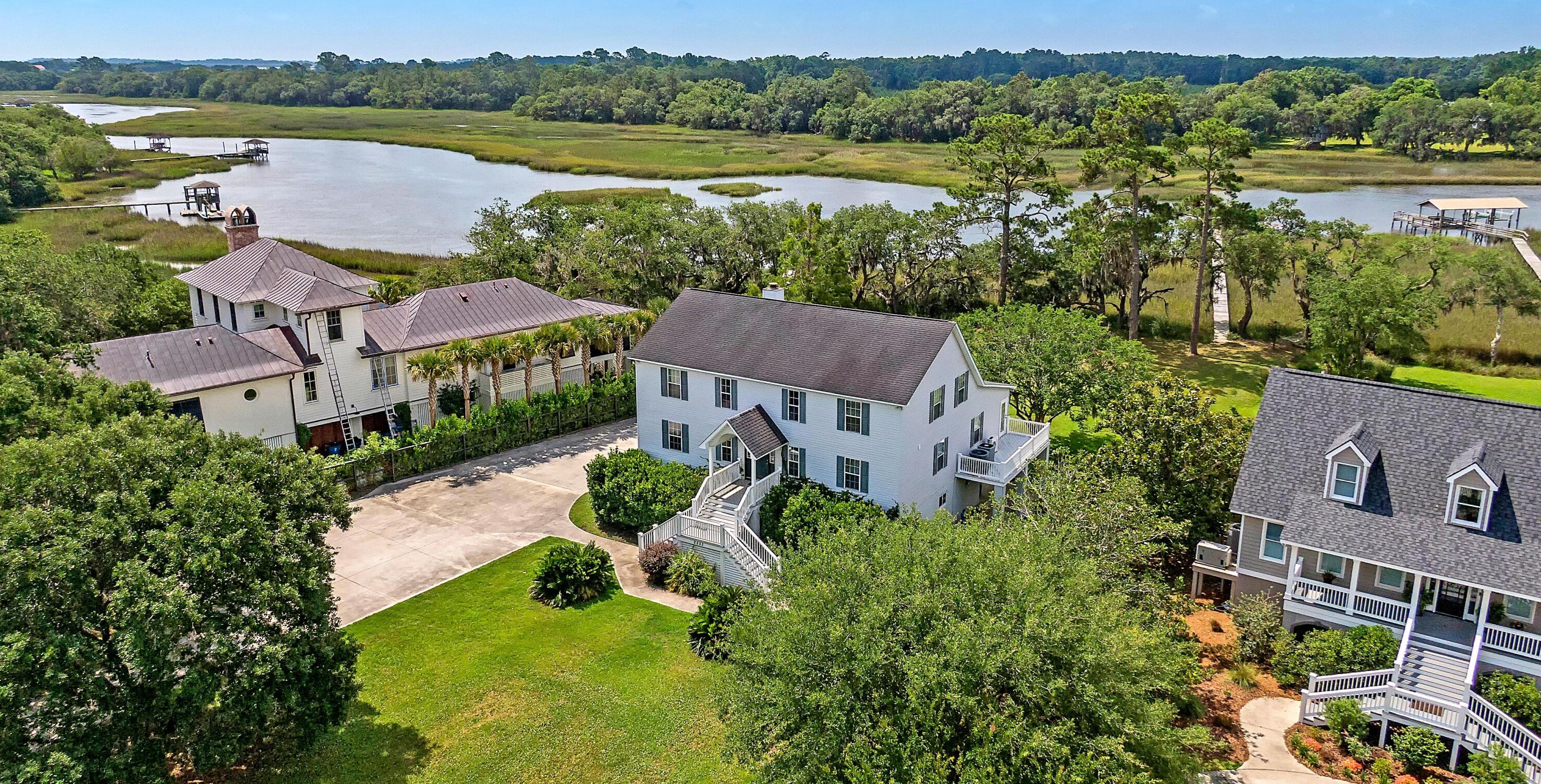 2553 Royal Oak Dr, Johns Island, SC 29455