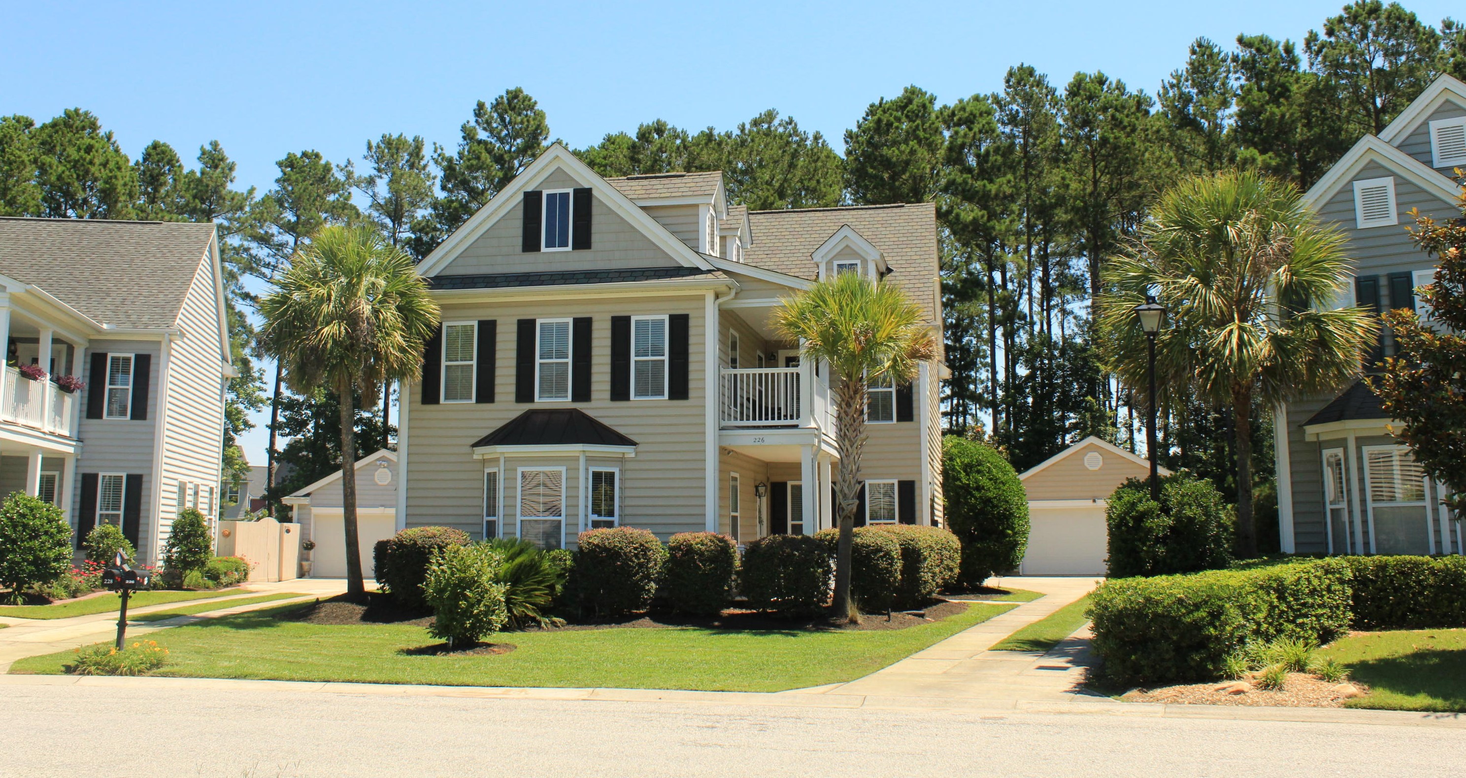226 Cameron St, Summerville, SC 29483-5361