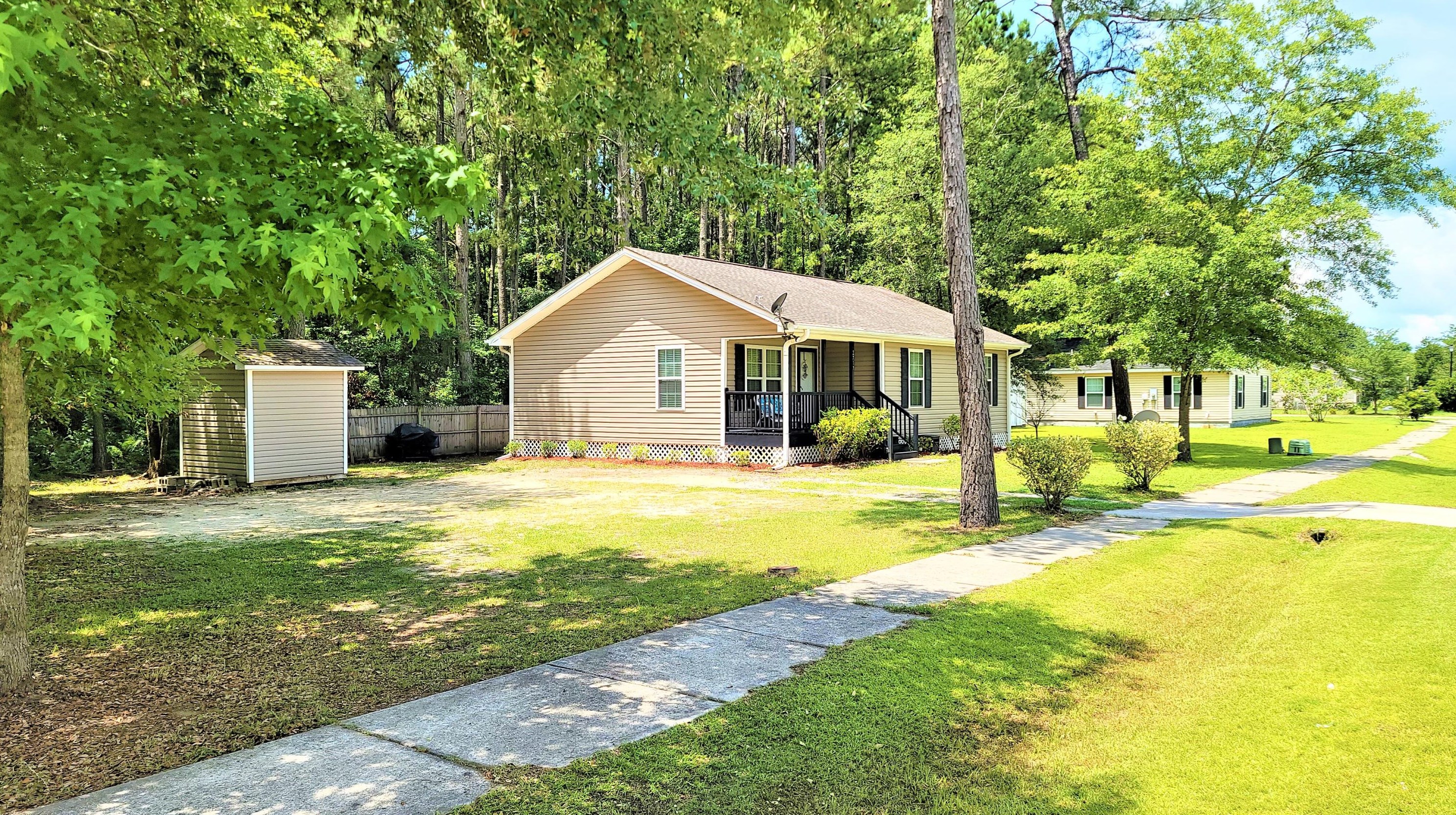 2717 Genesis St, Johns Island, SC 29455