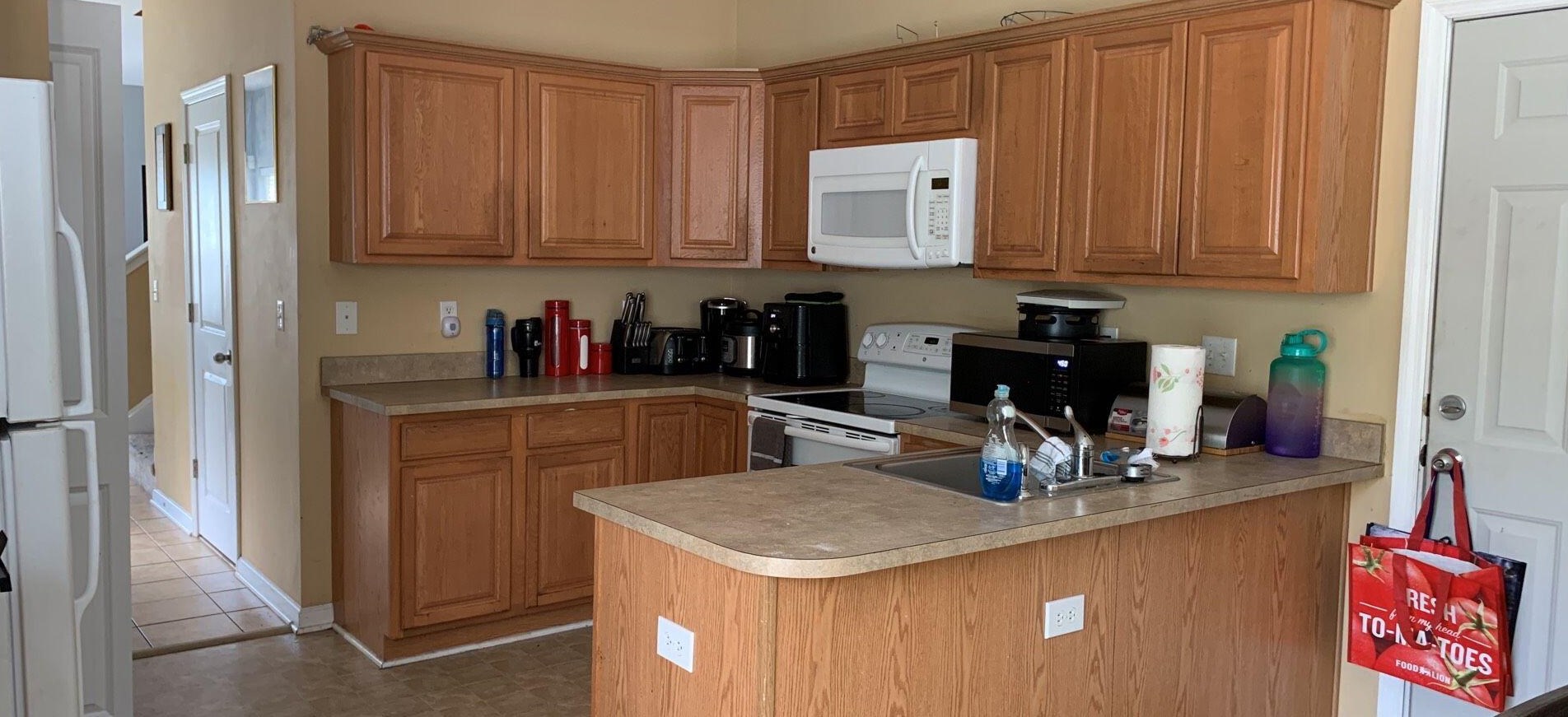 174 Grand Oaks Dr, Ladson, SC 29456