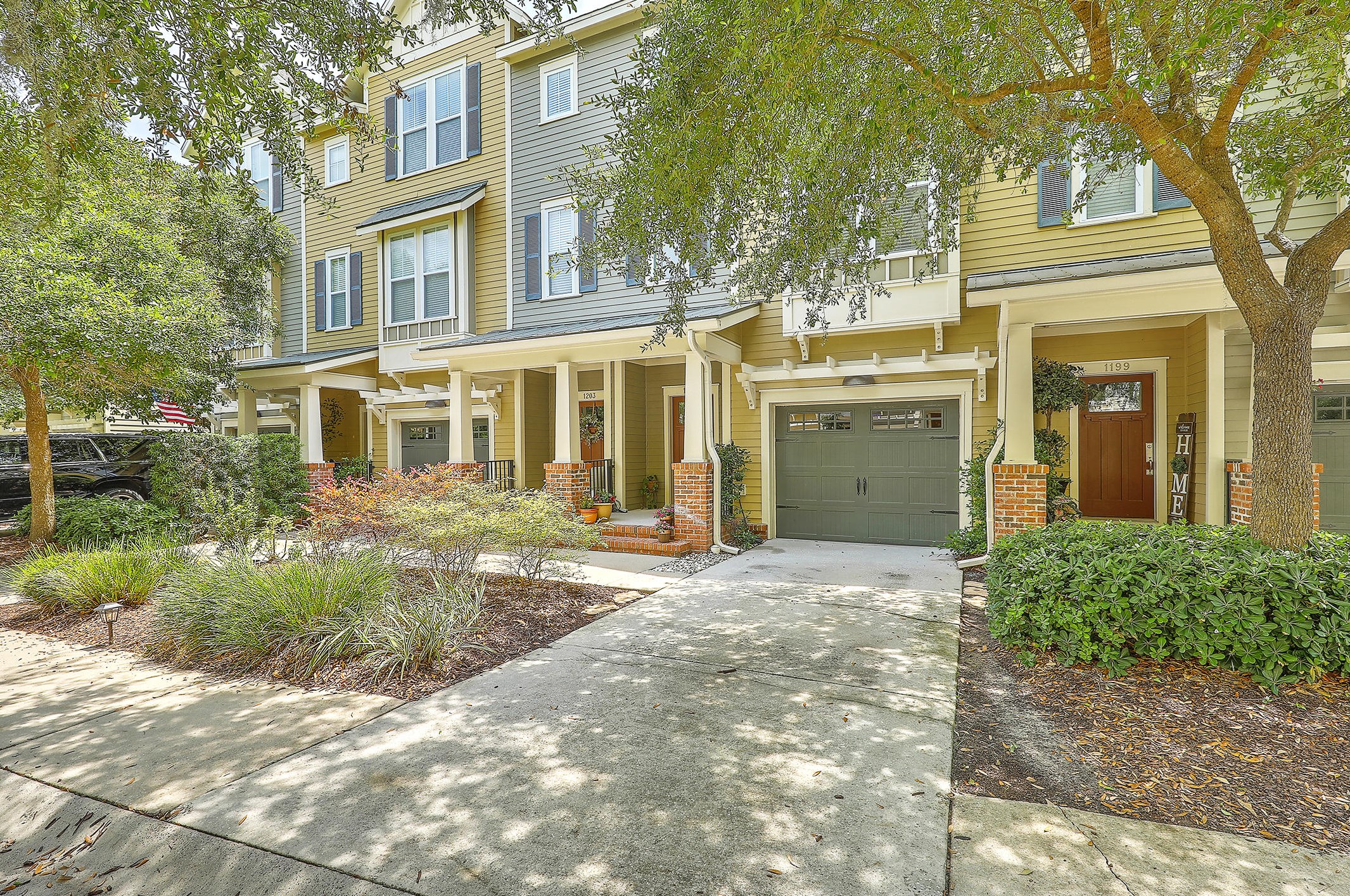 1201 Dingle Rd, Mount Pleasant, SC 29466-9386