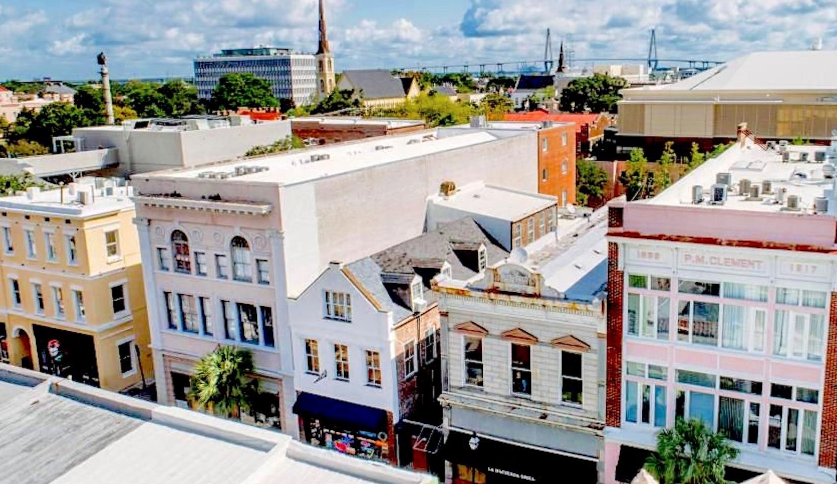 350 King St, Charleston SC  29401-1440 exterior