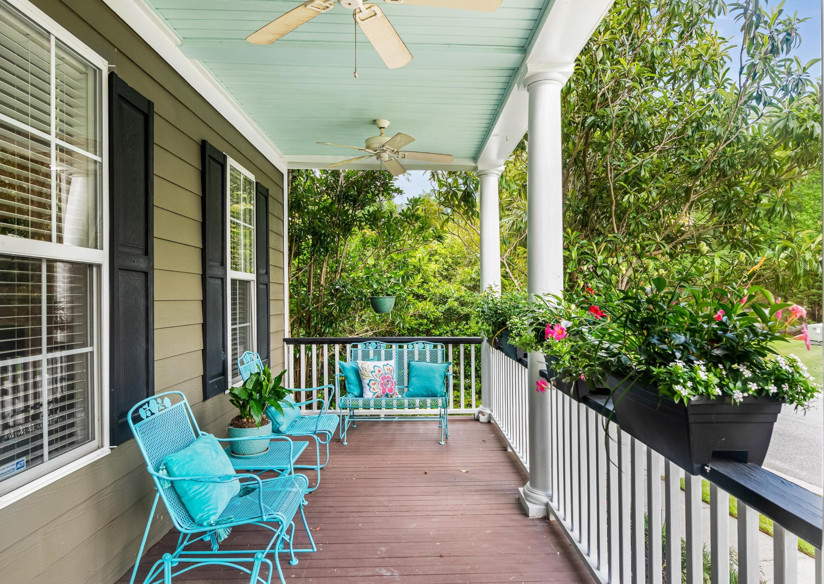680 Fair Spring Dr, Charleston, SC 29414-7151