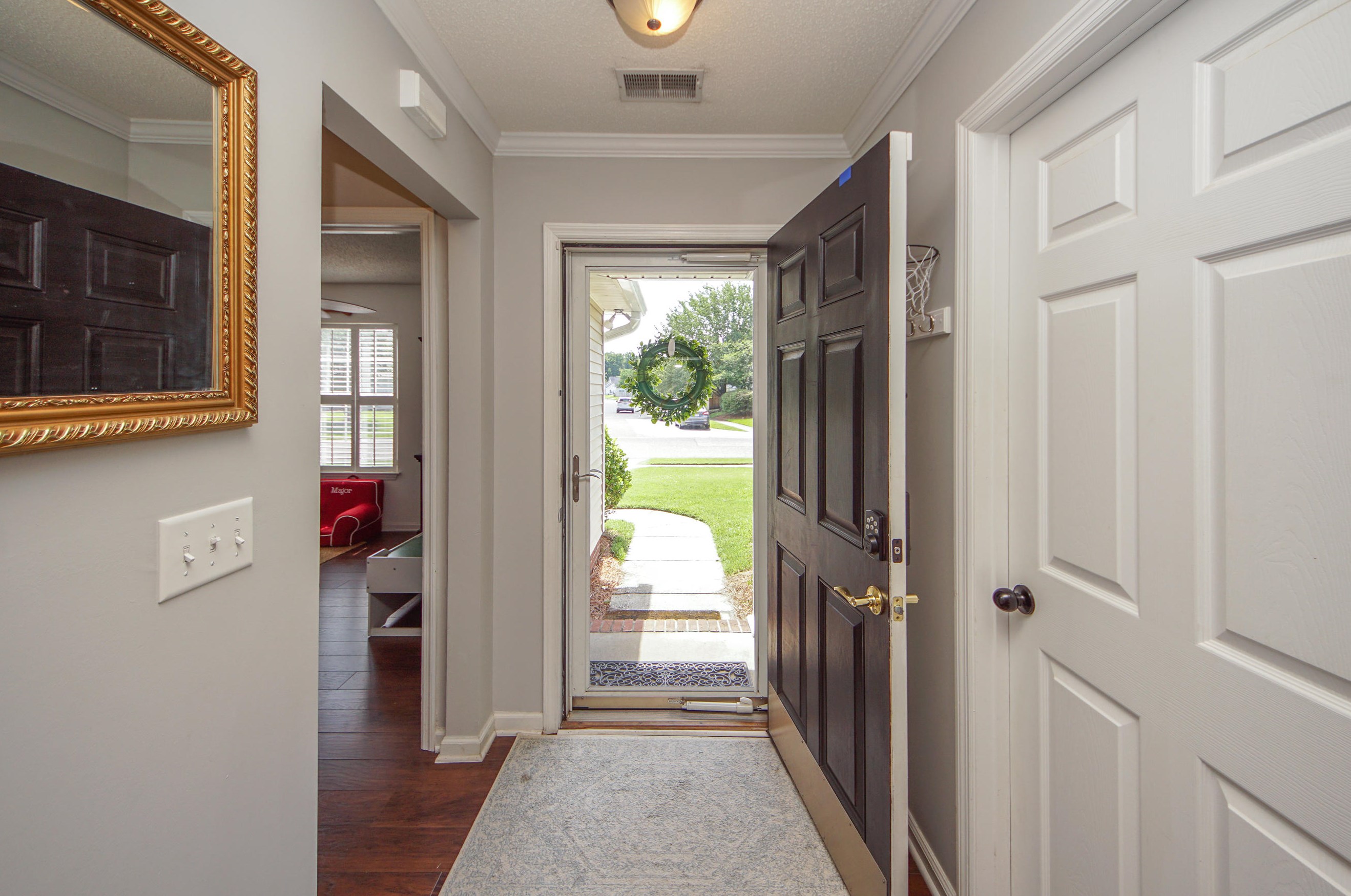 433 Cabrill Dr, Charleston, SC 29414-9019