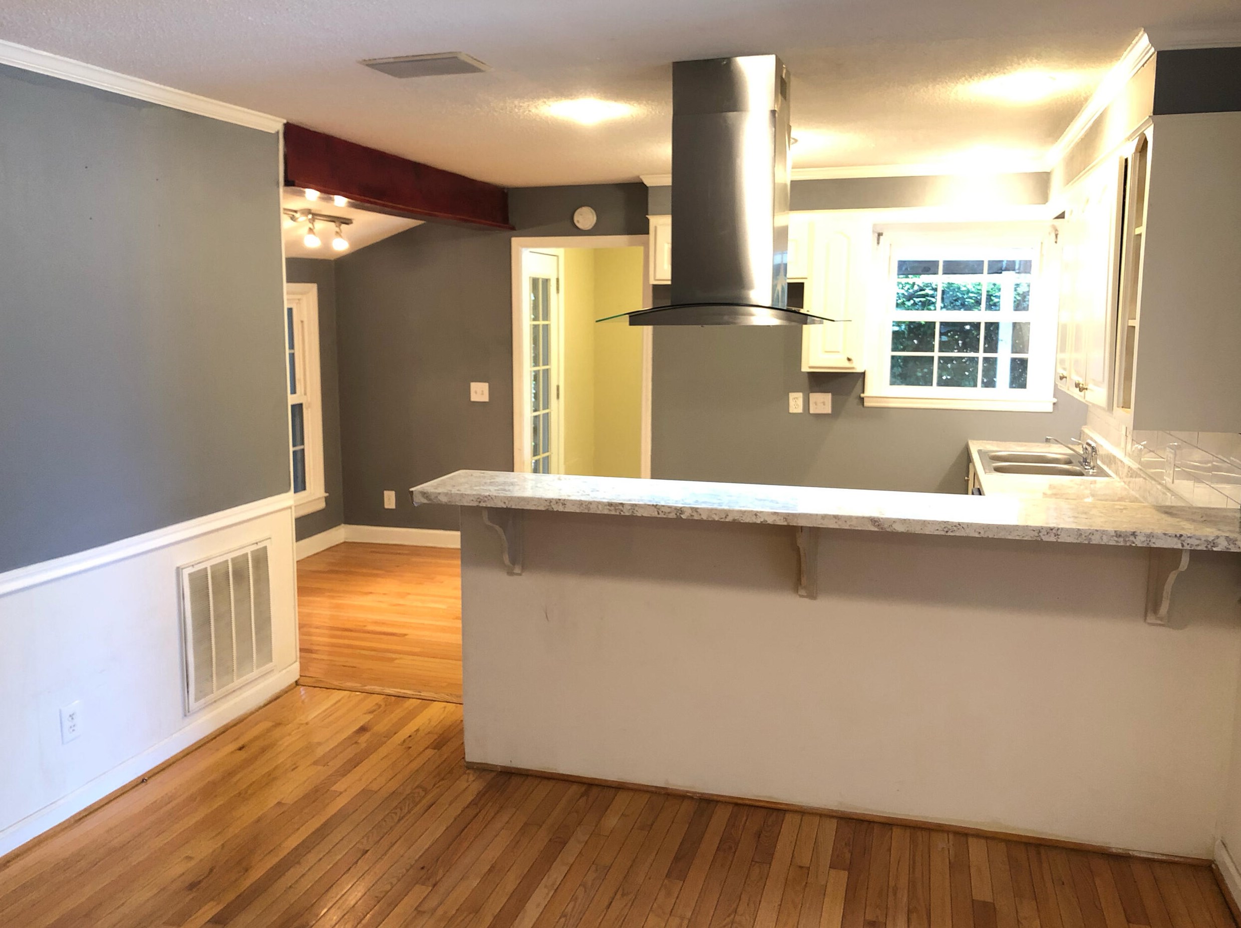 1112 Starview Dr, Cayce-West Columbia, SC 29172