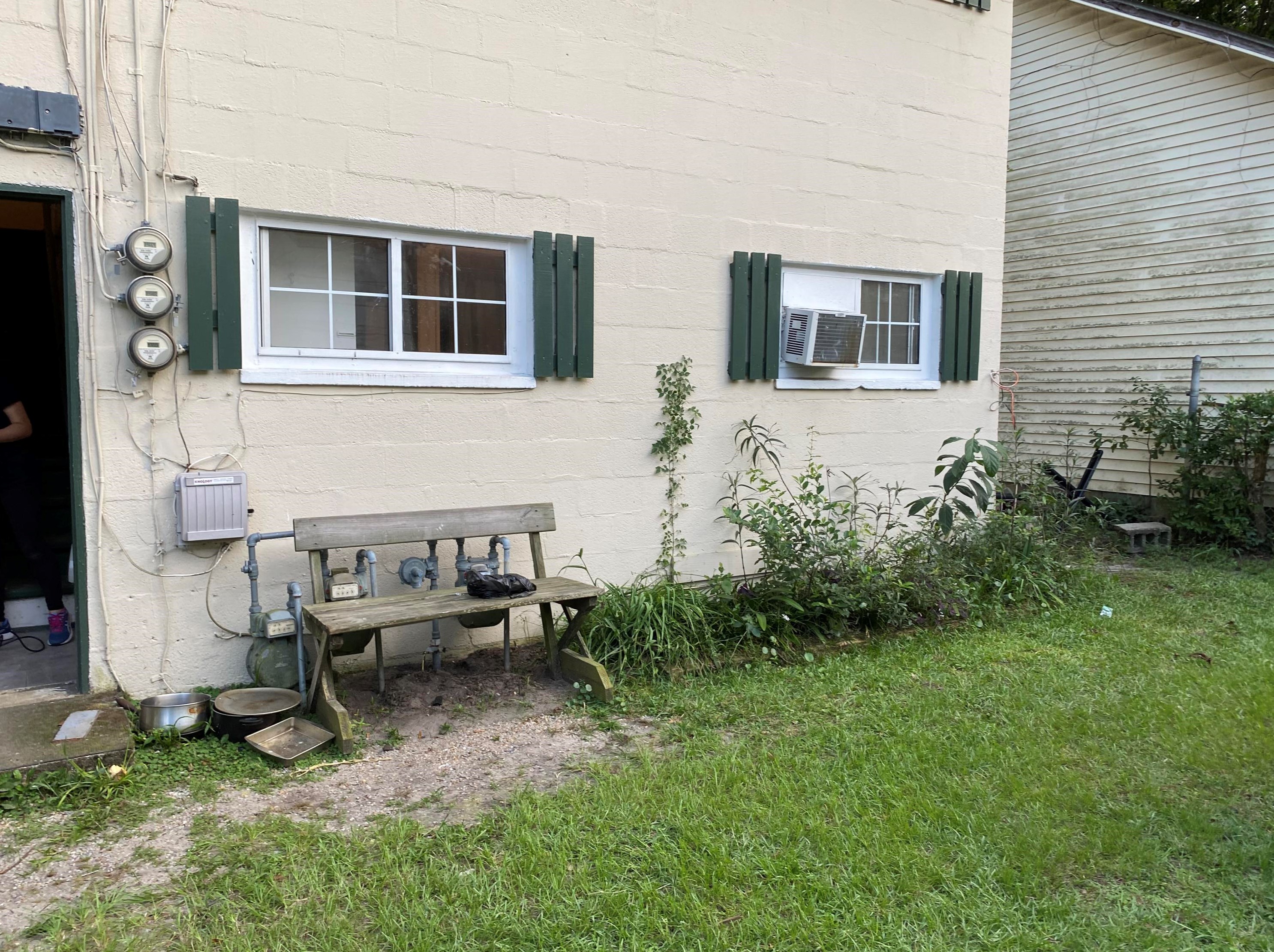 3536 Admiral Dr #1, Charleston, SC 29405