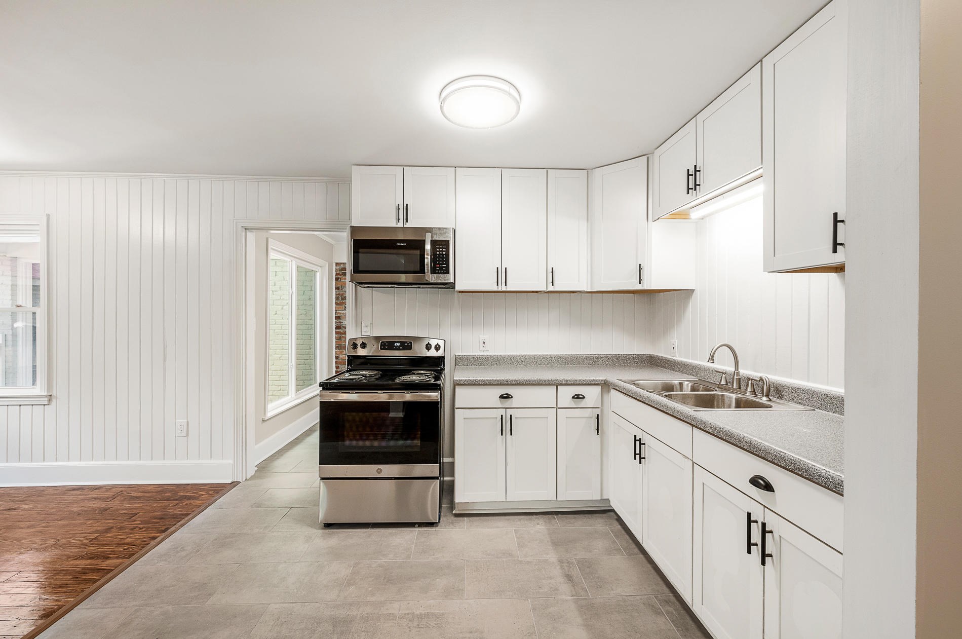 135 Dowling Ave, Walterboro SC  29488-3806 exterior